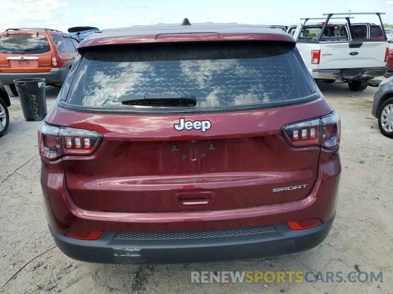 6 Photograph of a damaged car 3C4NJCAB7MT508401 JEEP COMPASS 2021