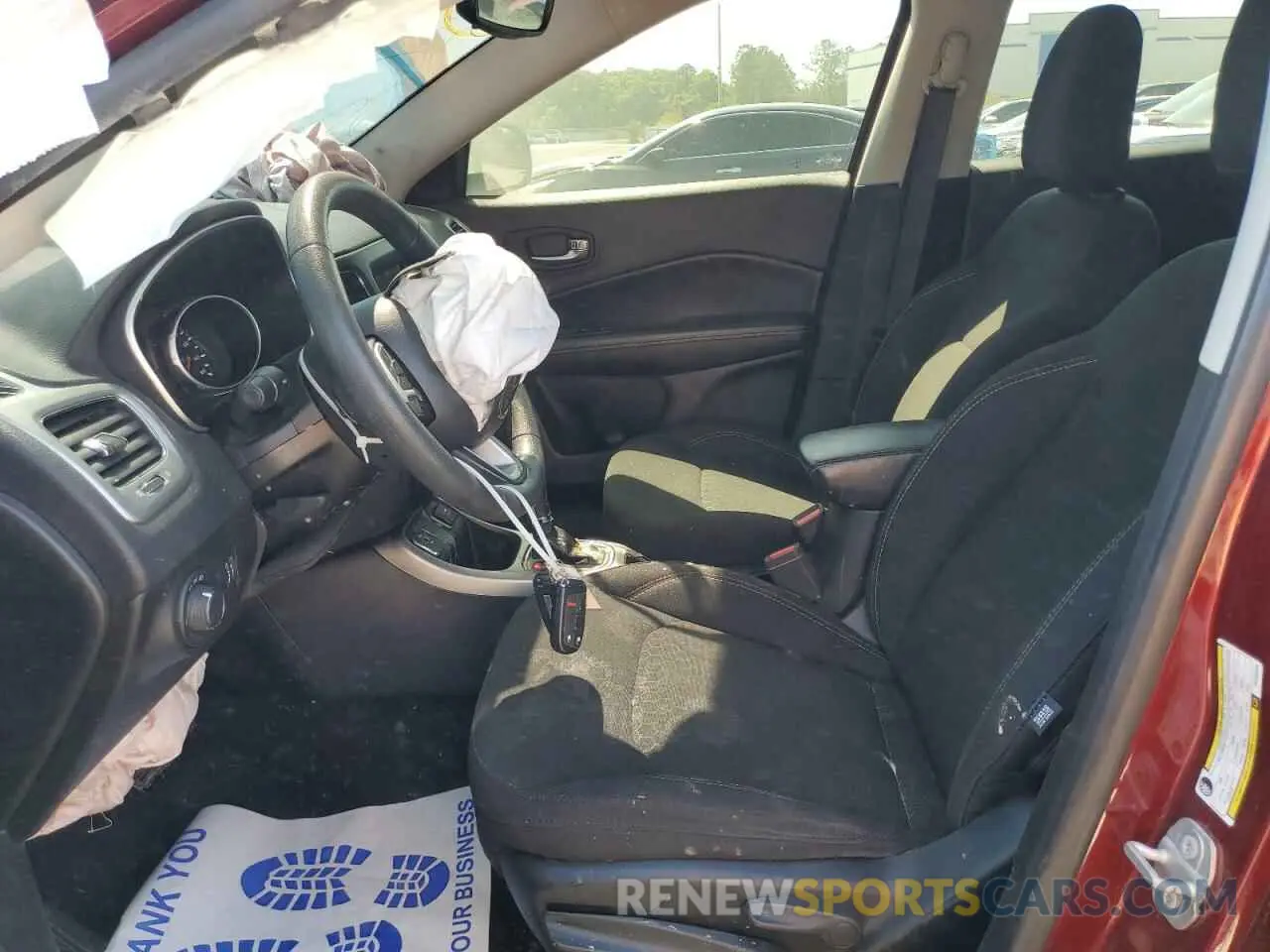 7 Photograph of a damaged car 3C4NJCAB7MT508401 JEEP COMPASS 2021
