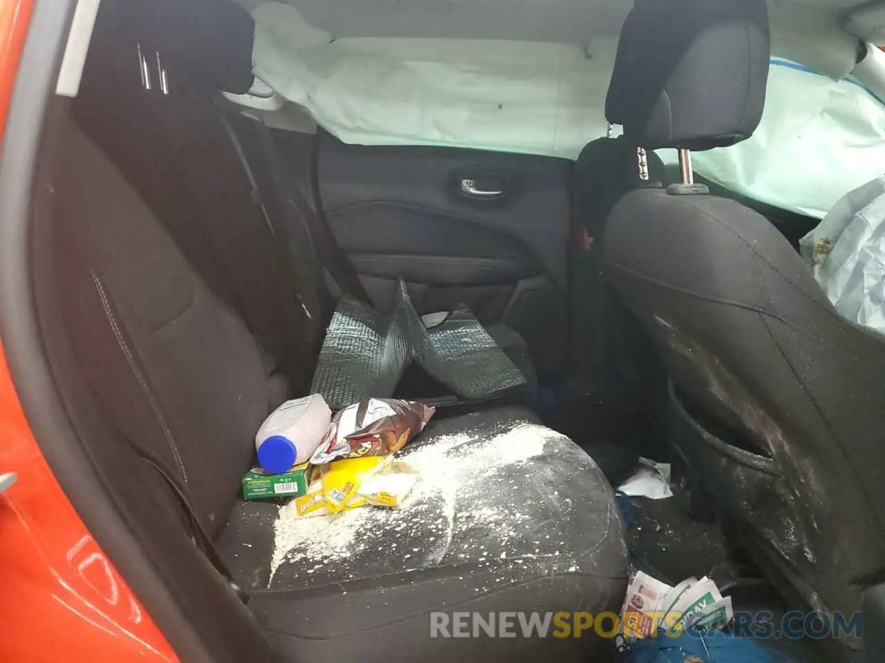 10 Photograph of a damaged car 3C4NJCAB8MT508181 JEEP COMPASS 2021