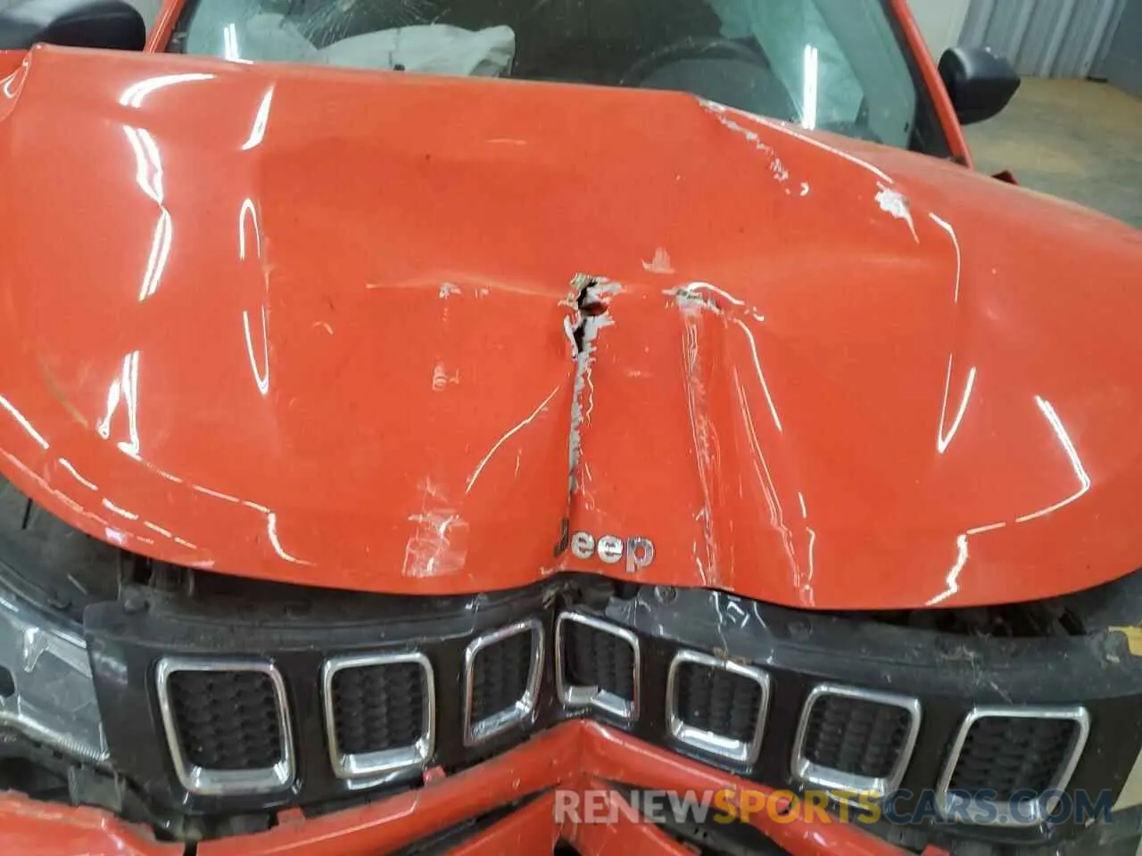 11 Photograph of a damaged car 3C4NJCAB8MT508181 JEEP COMPASS 2021