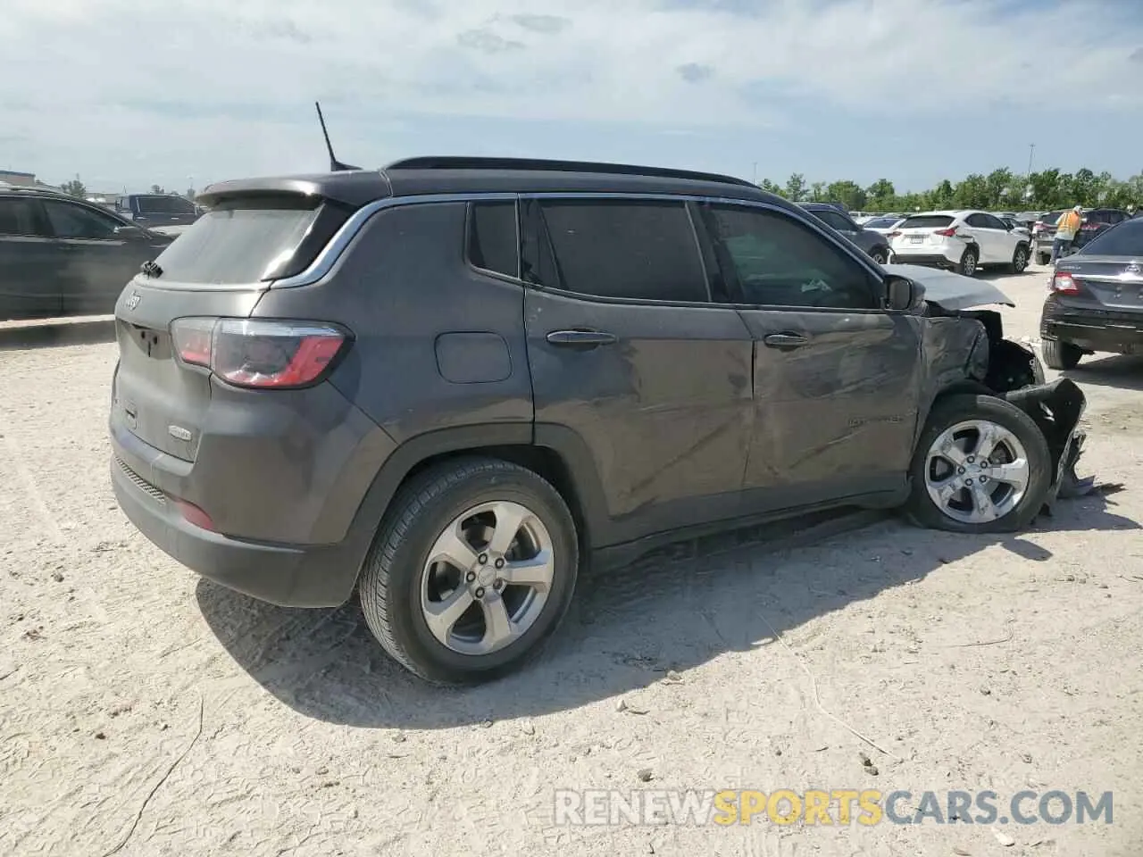 3 Photograph of a damaged car 3C4NJCBB0MT505824 JEEP COMPASS 2021