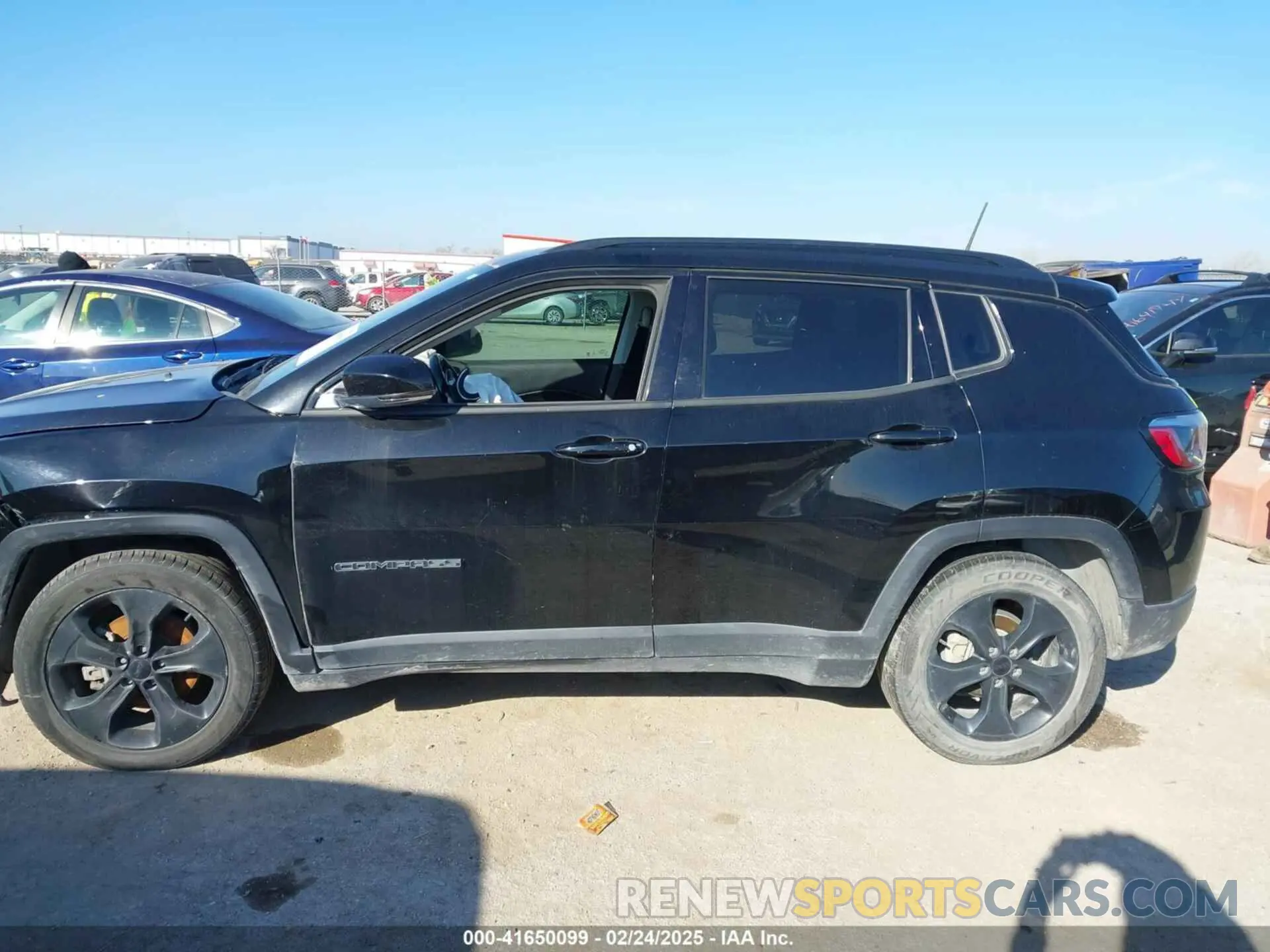 14 Photograph of a damaged car 3C4NJCBB0MT526964 JEEP COMPASS 2021