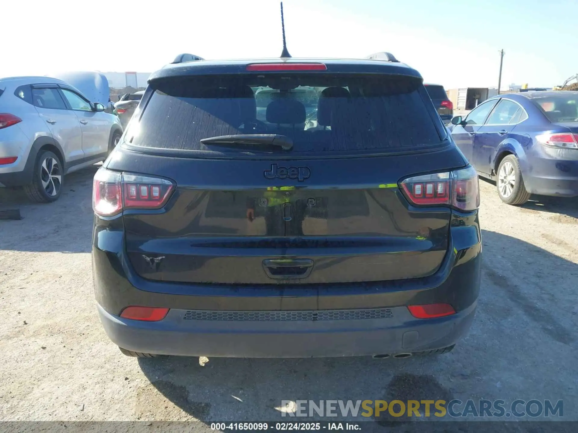16 Photograph of a damaged car 3C4NJCBB0MT526964 JEEP COMPASS 2021