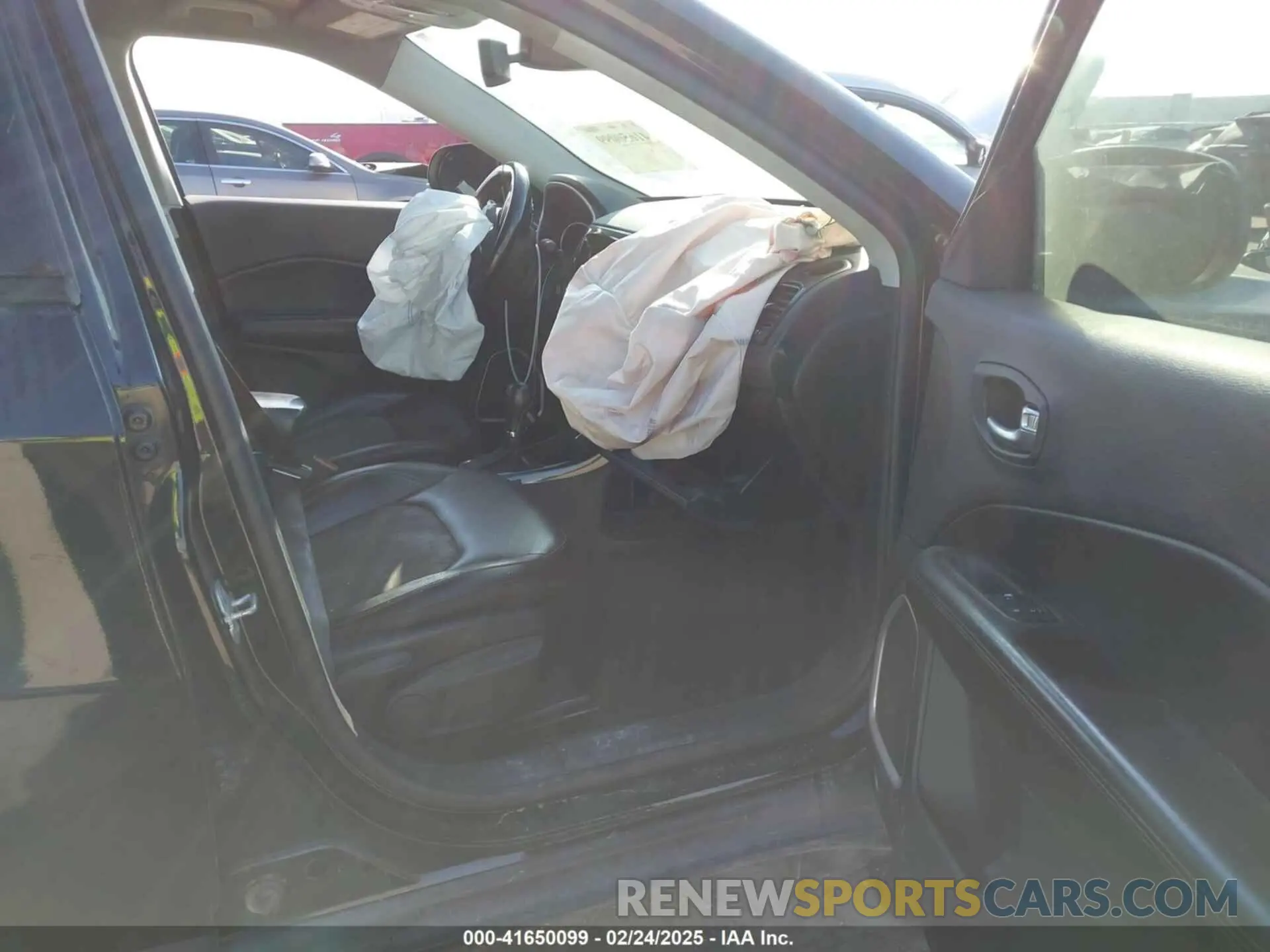 5 Photograph of a damaged car 3C4NJCBB0MT526964 JEEP COMPASS 2021
