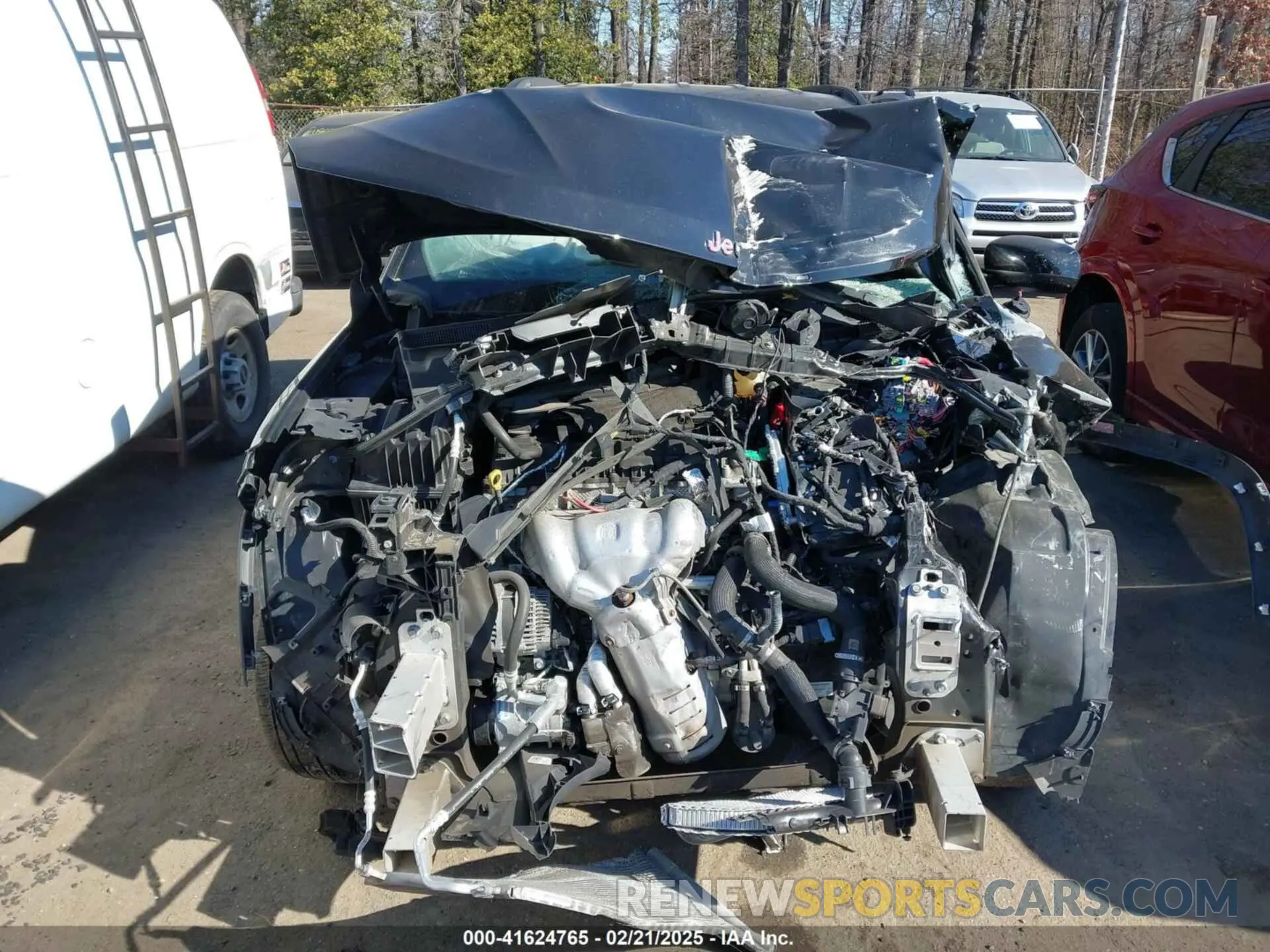 6 Photograph of a damaged car 3C4NJCBB0MT542758 JEEP COMPASS 2021