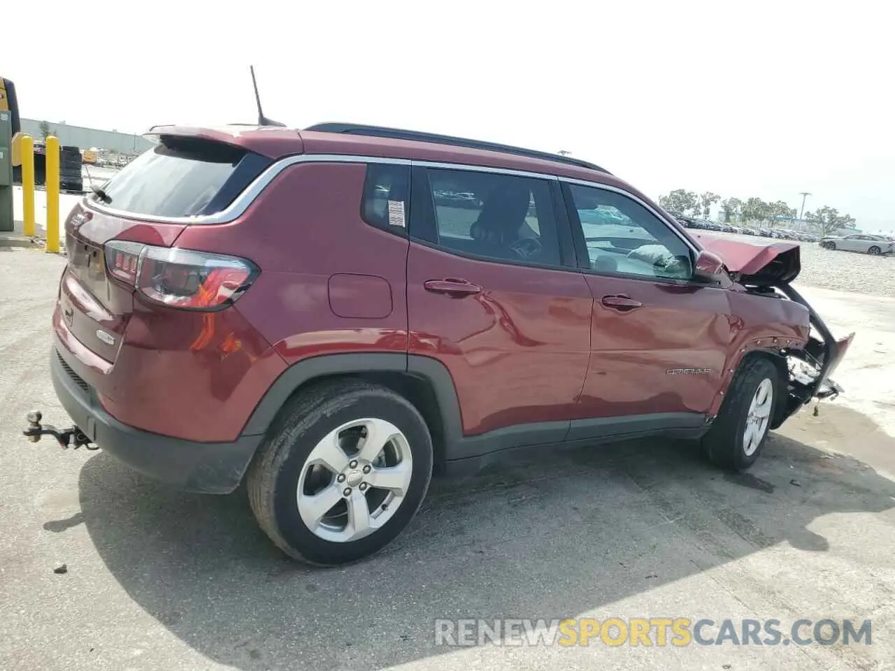 3 Photograph of a damaged car 3C4NJCBB1MT505377 JEEP COMPASS 2021