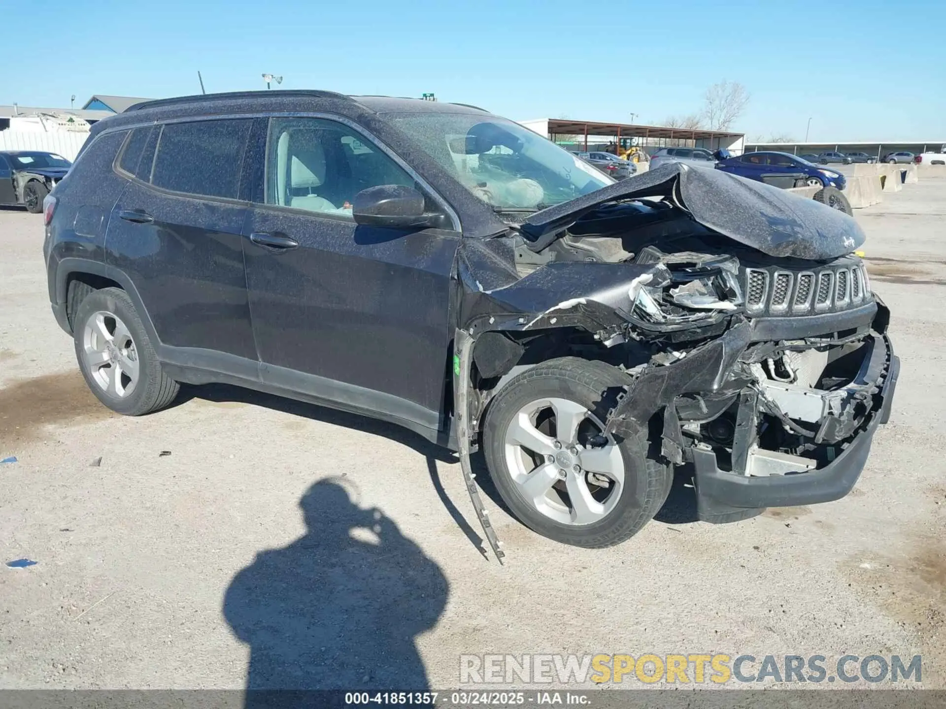 1 Photograph of a damaged car 3C4NJCBB1MT505864 JEEP COMPASS 2021