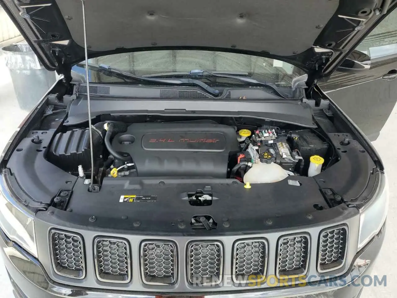 12 Photograph of a damaged car 3C4NJCBB1MT570942 JEEP COMPASS 2021