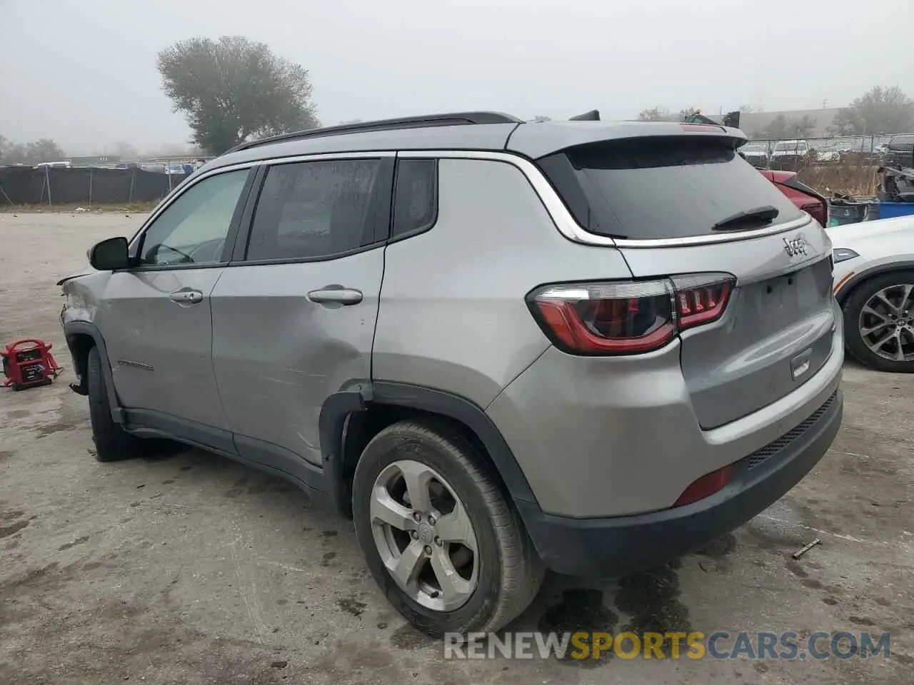2 Photograph of a damaged car 3C4NJCBB1MT604653 JEEP COMPASS 2021