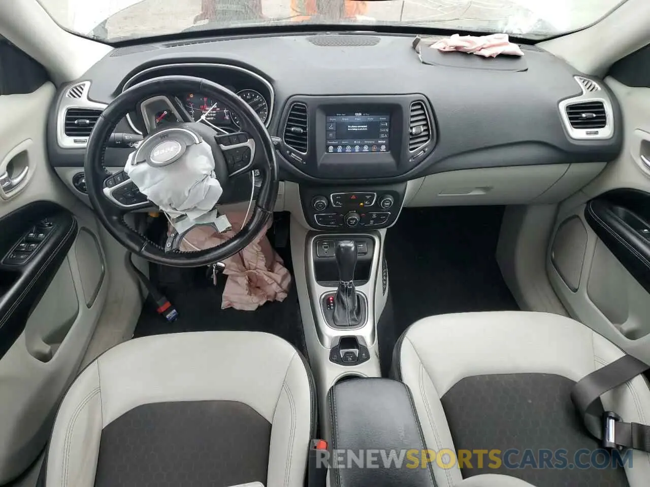 8 Photograph of a damaged car 3C4NJCBB1MT604653 JEEP COMPASS 2021
