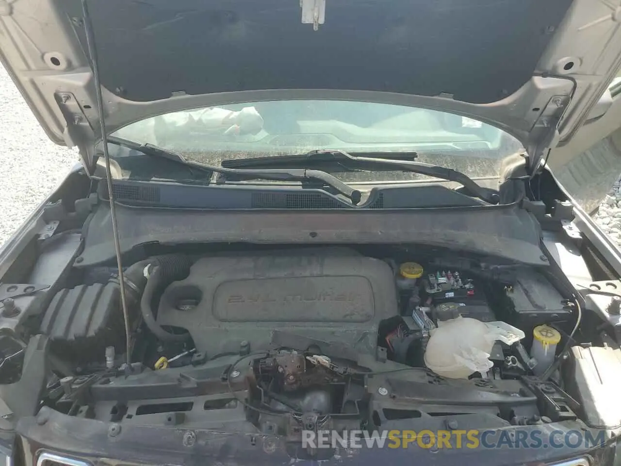 13 Photograph of a damaged car 3C4NJCBB2MT518378 JEEP COMPASS 2021