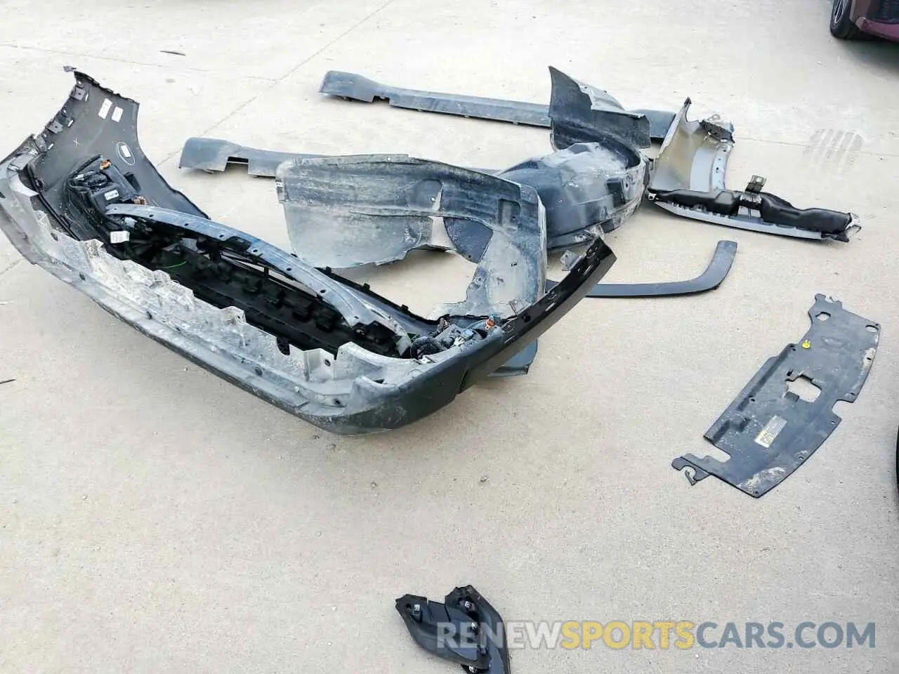 13 Photograph of a damaged car 3C4NJCBB3MT505719 JEEP COMPASS 2021