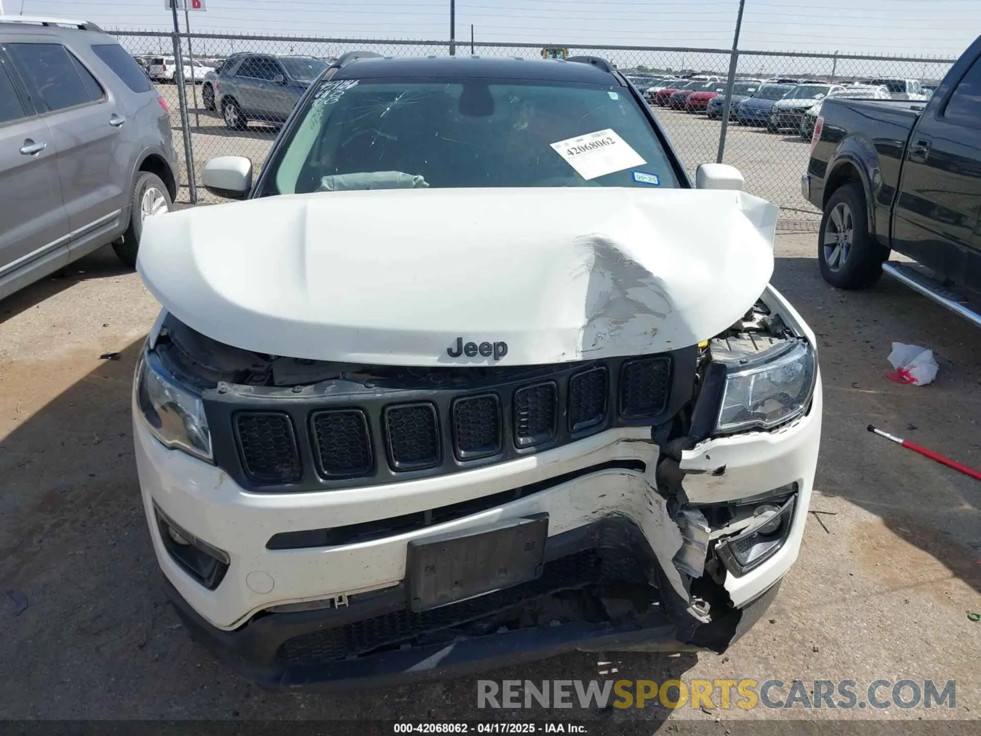 12 Photograph of a damaged car 3C4NJCBB3MT507860 JEEP COMPASS 2021
