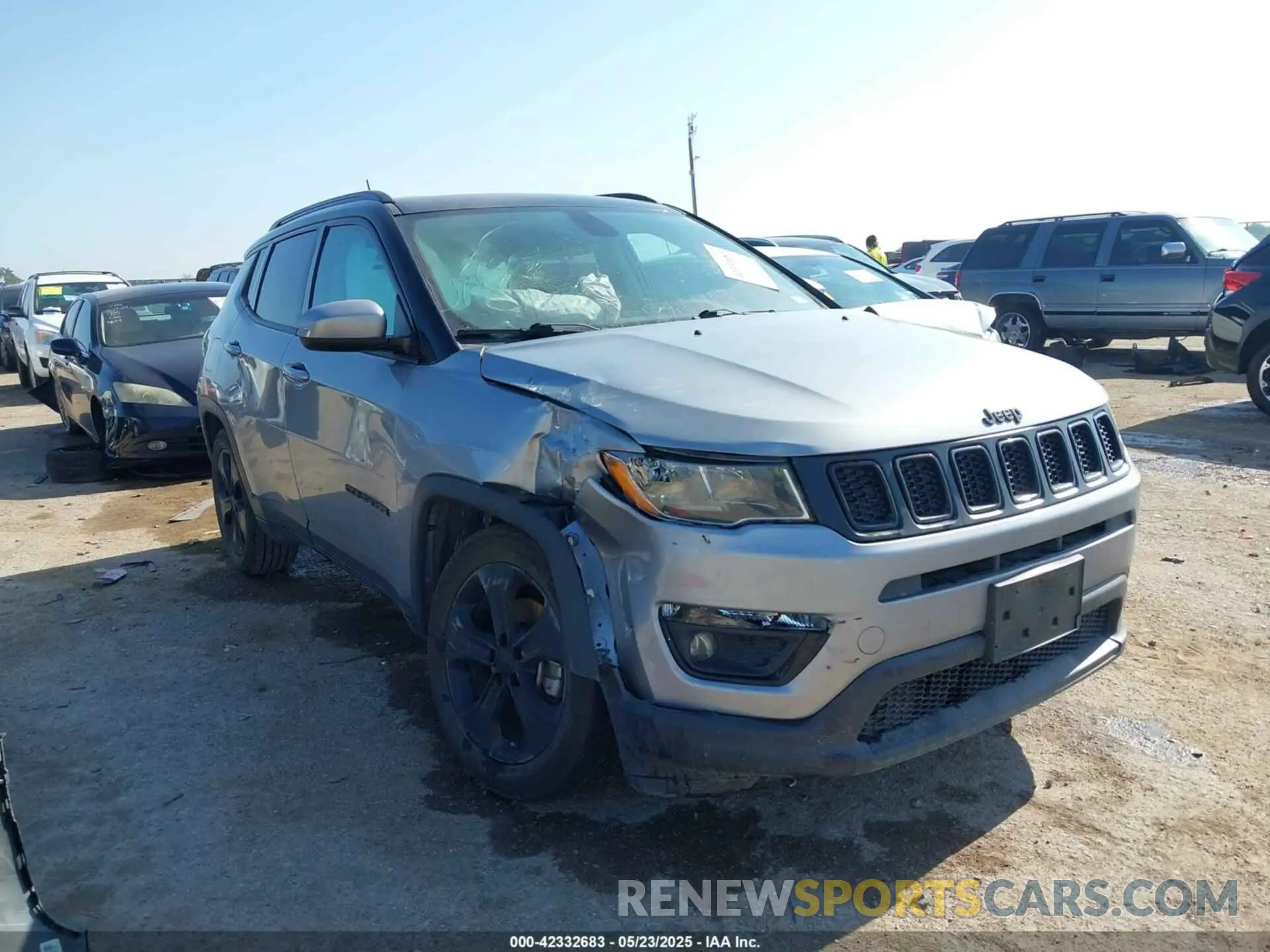 1 Photograph of a damaged car 3C4NJCBB3MT531494 JEEP COMPASS 2021