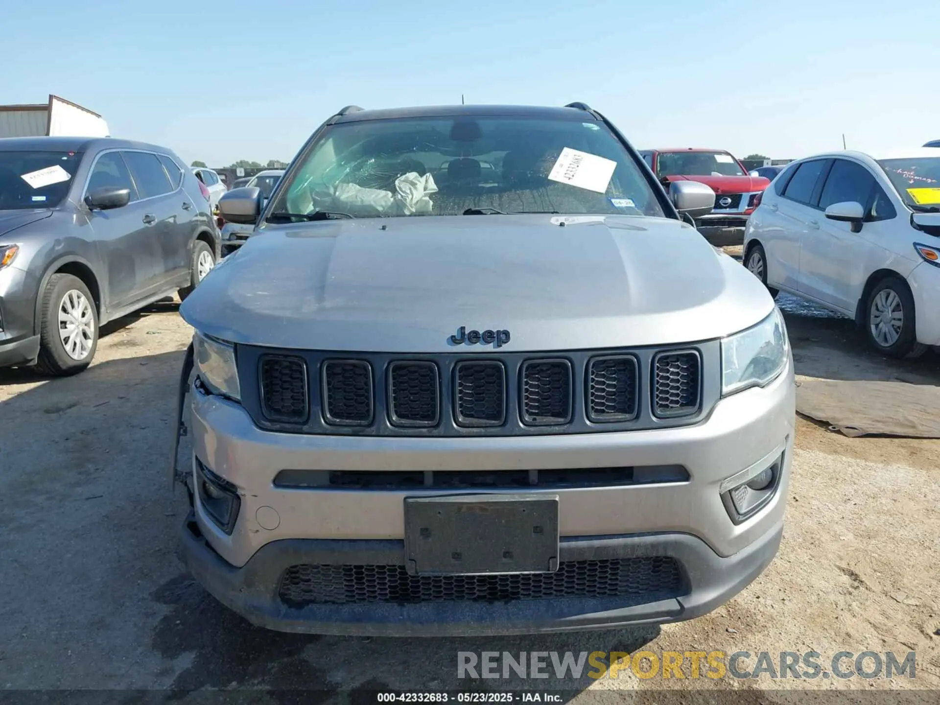 12 Photograph of a damaged car 3C4NJCBB3MT531494 JEEP COMPASS 2021