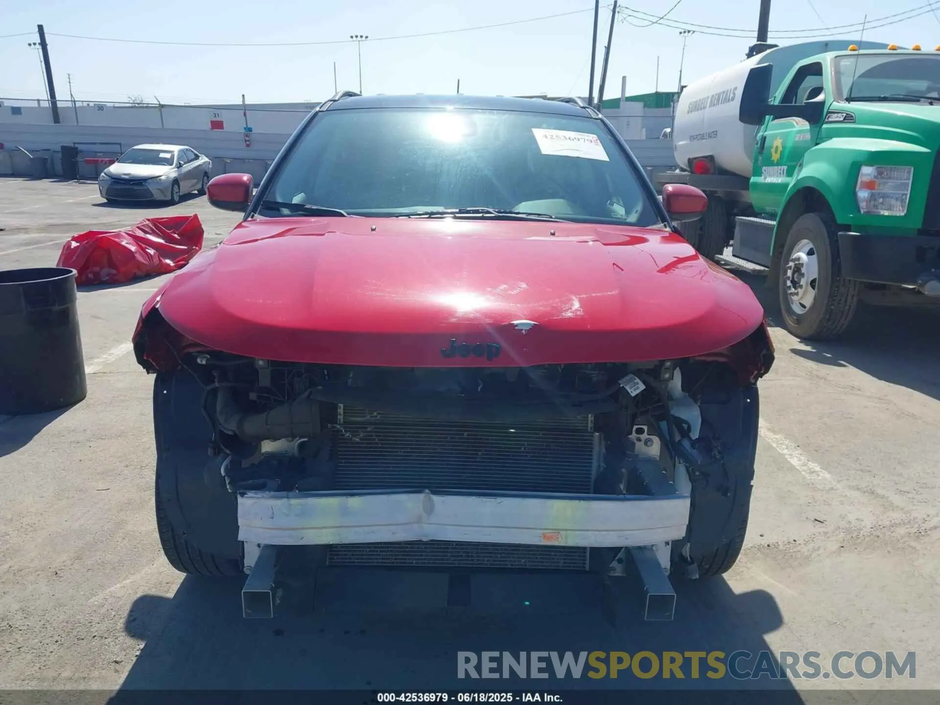 6 Photograph of a damaged car 3C4NJCBB3MT560039 JEEP COMPASS 2021