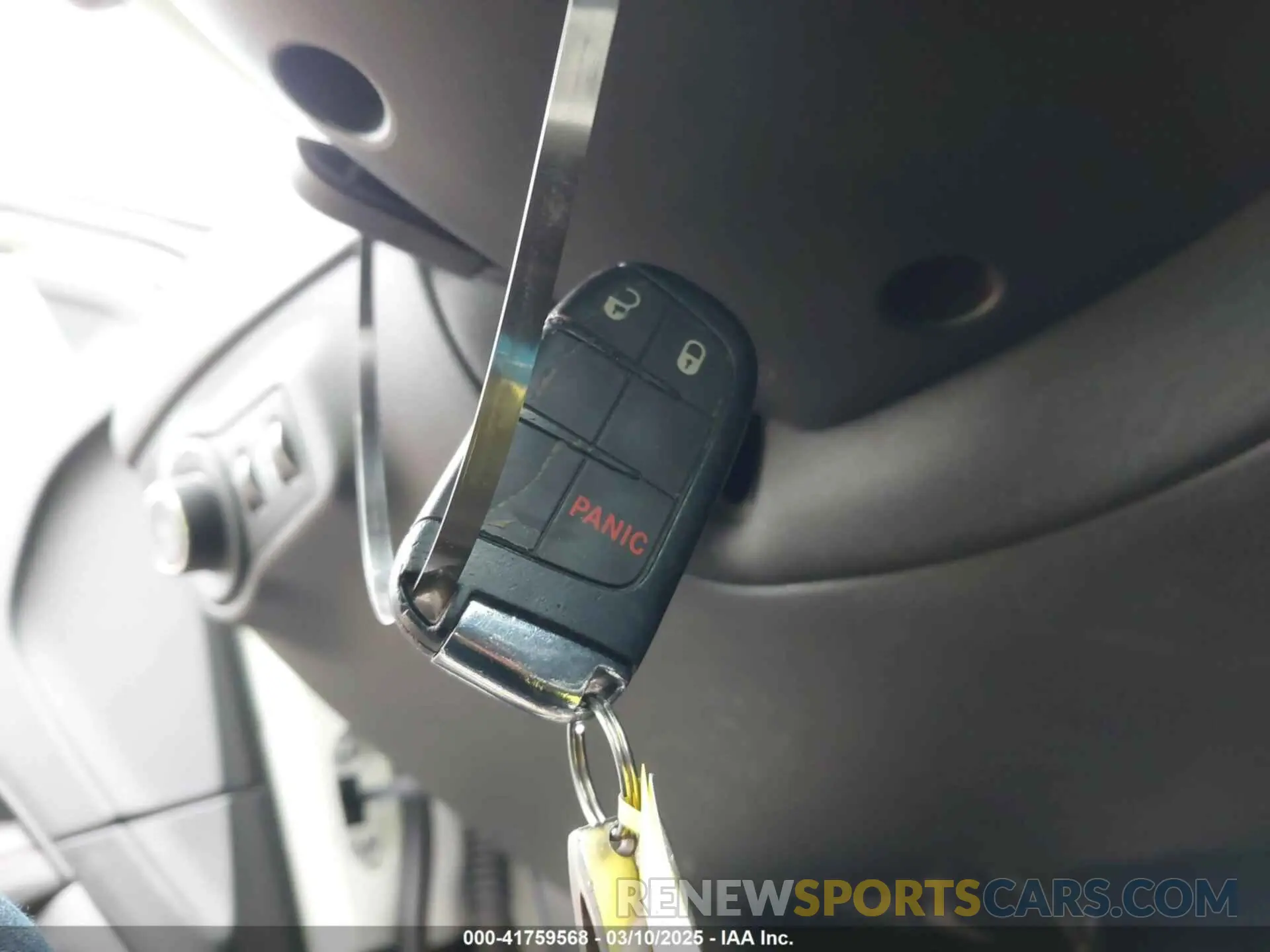 11 Photograph of a damaged car 3C4NJCBB4MT502179 JEEP COMPASS 2021
