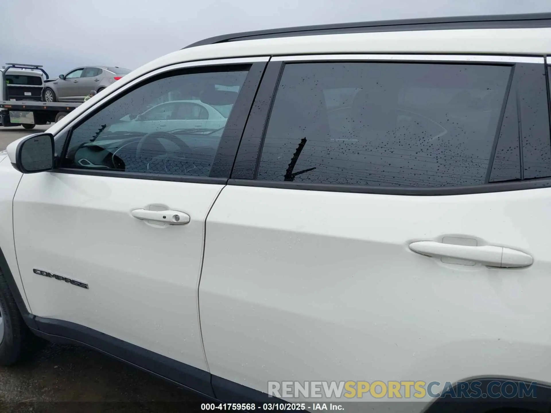 14 Photograph of a damaged car 3C4NJCBB4MT502179 JEEP COMPASS 2021