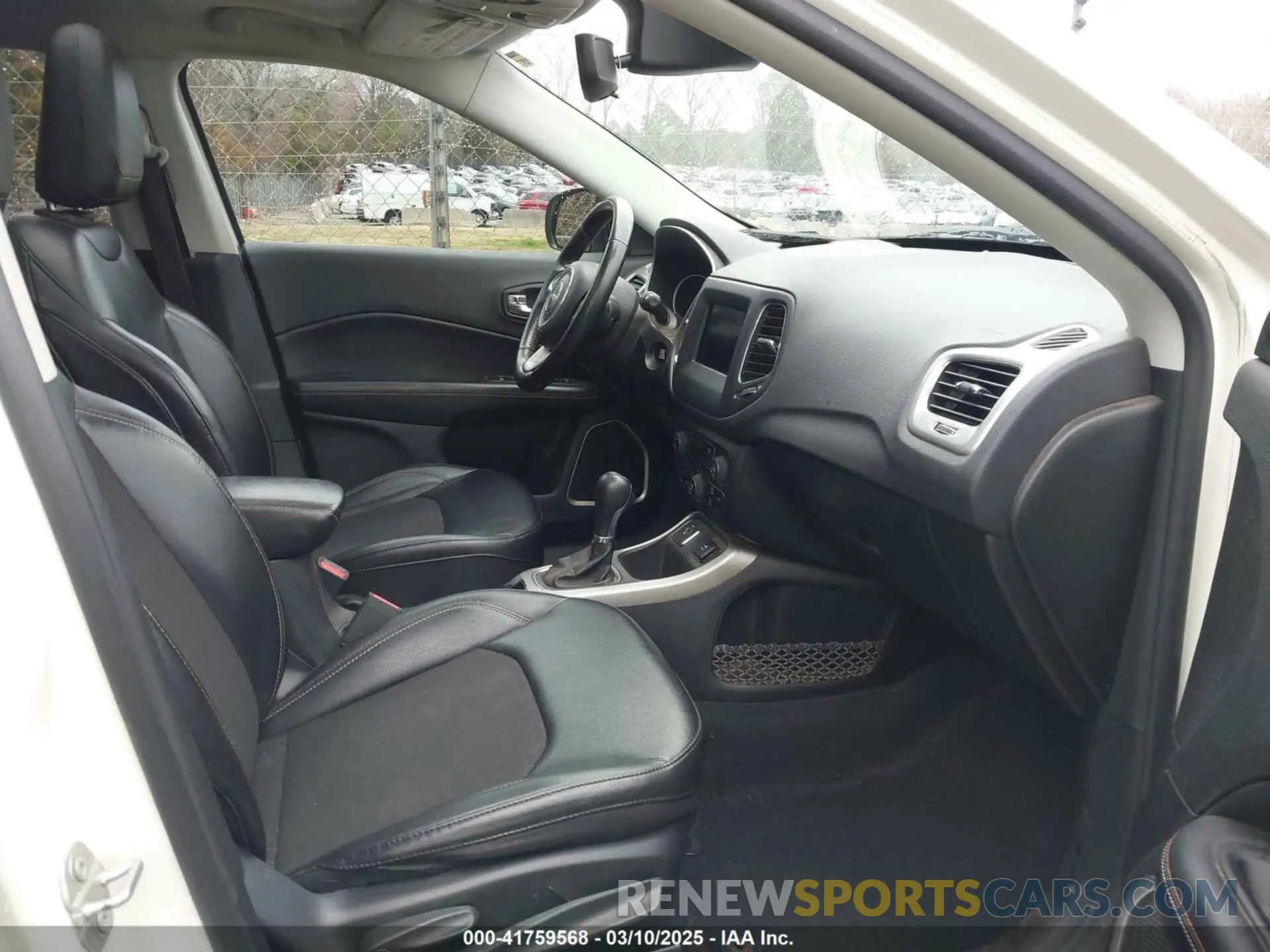 5 Photograph of a damaged car 3C4NJCBB4MT502179 JEEP COMPASS 2021