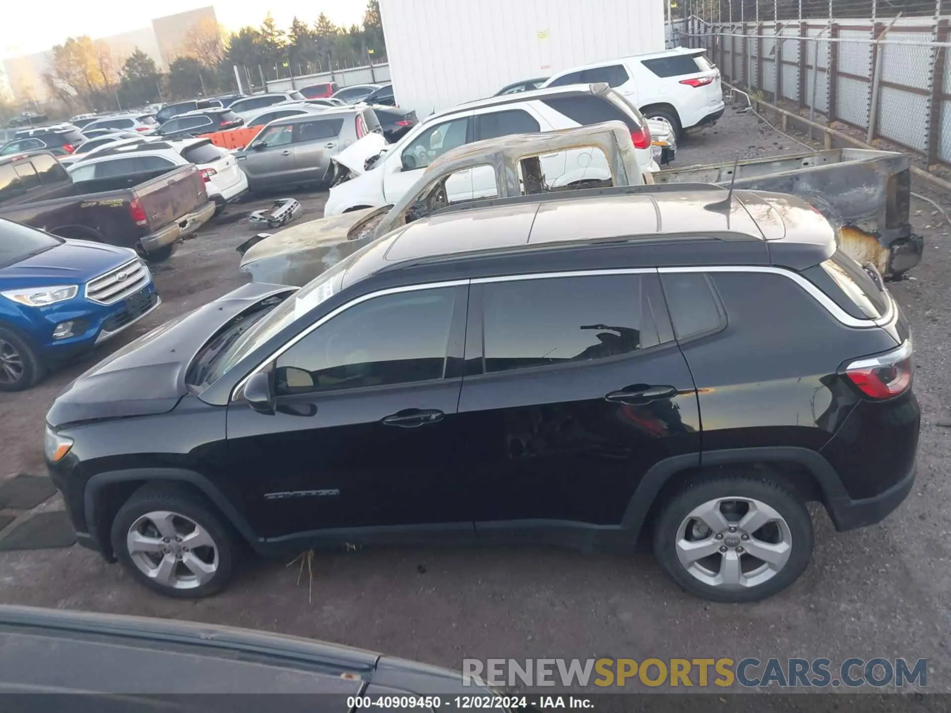 14 Photograph of a damaged car 3C4NJCBB4MT502201 JEEP COMPASS 2021