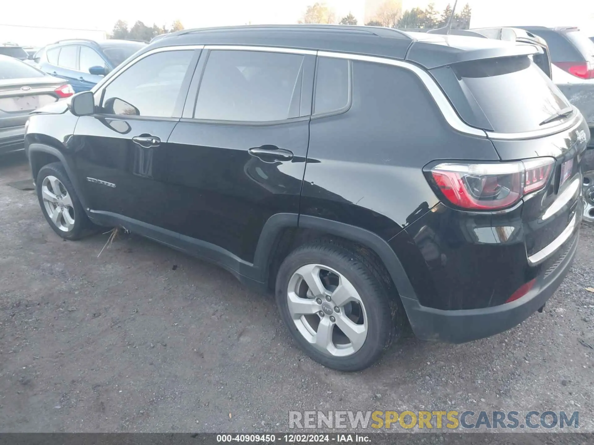 3 Photograph of a damaged car 3C4NJCBB4MT502201 JEEP COMPASS 2021