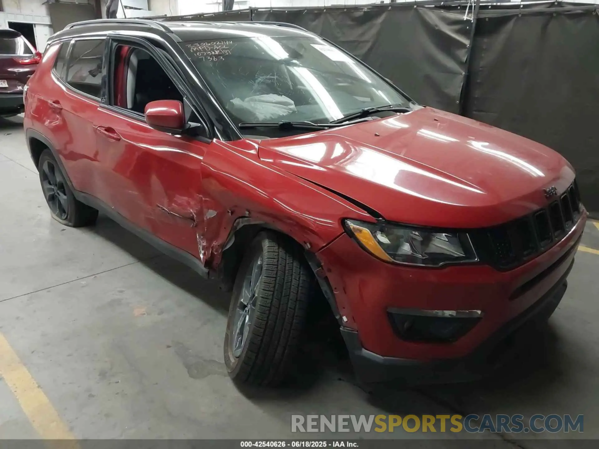 1 Photograph of a damaged car 3C4NJCBB4MT587363 JEEP COMPASS 2021