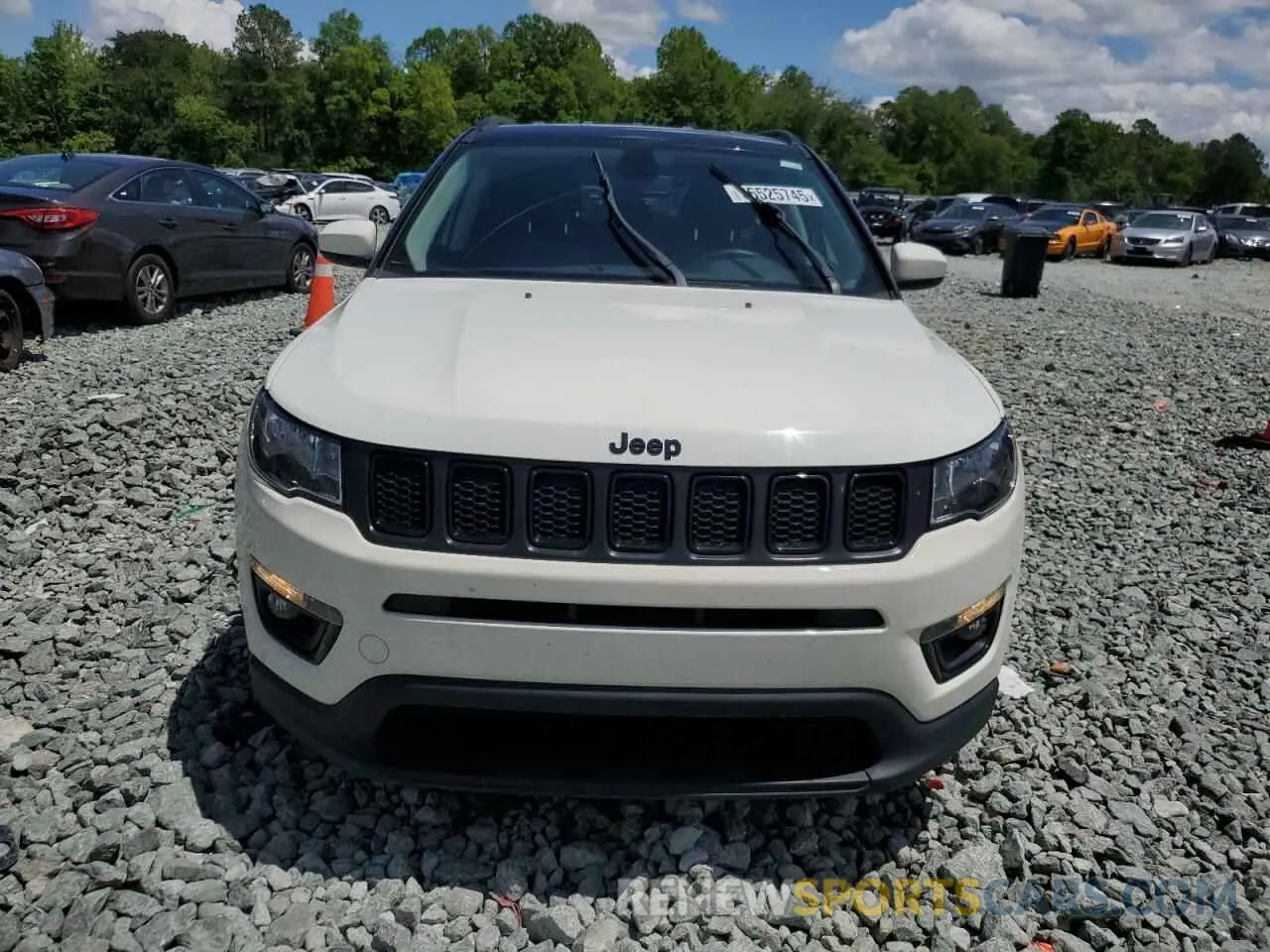 5 Photograph of a damaged car 3C4NJCBB4MT587380 JEEP COMPASS 2021