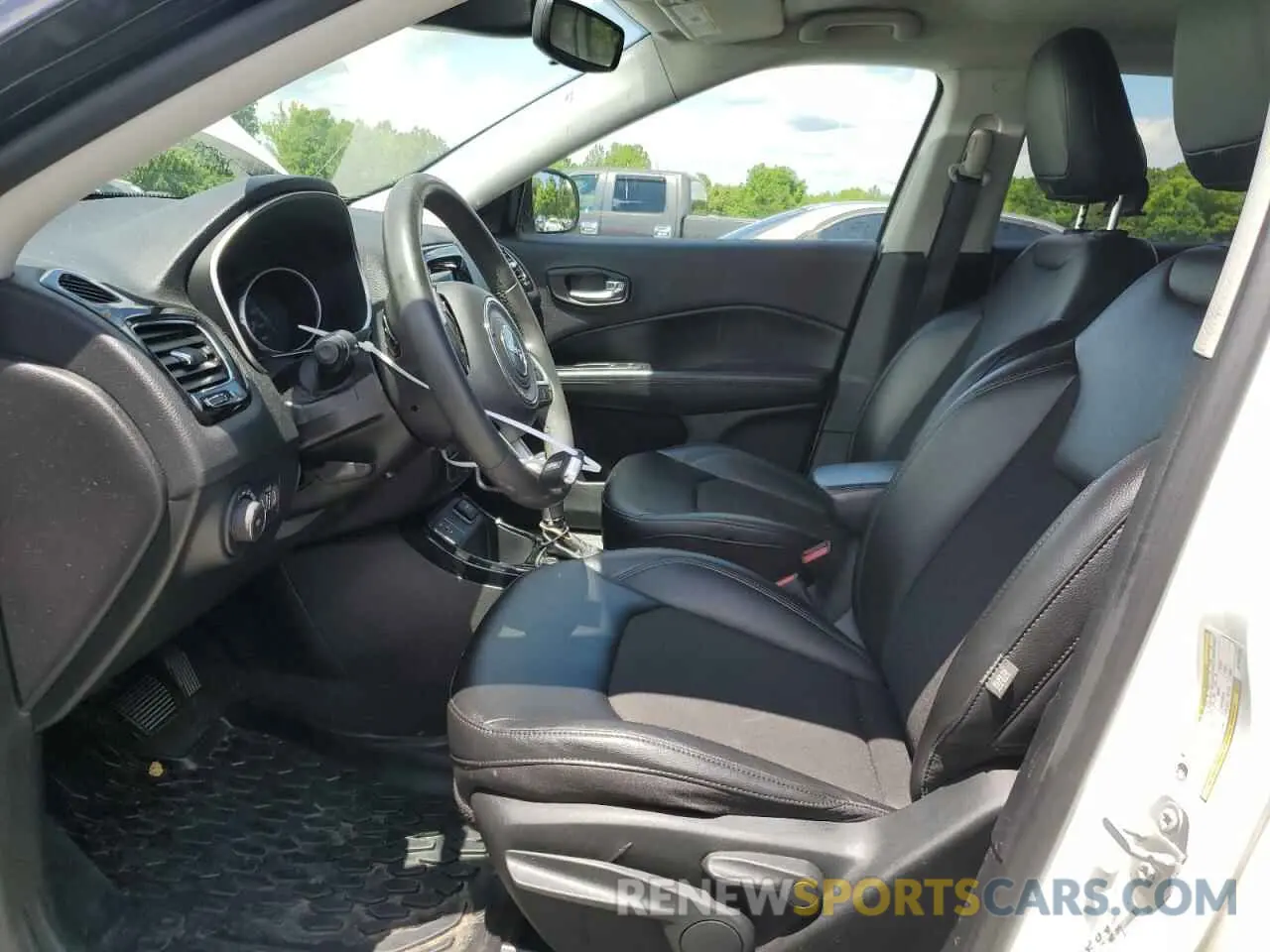7 Photograph of a damaged car 3C4NJCBB4MT587380 JEEP COMPASS 2021