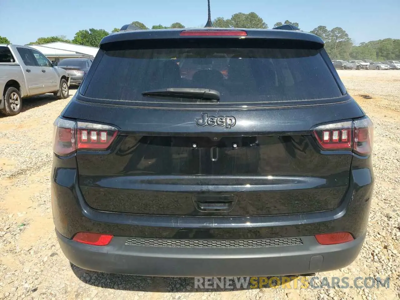 6 Photograph of a damaged car 3C4NJCBB5MT573763 JEEP COMPASS 2021