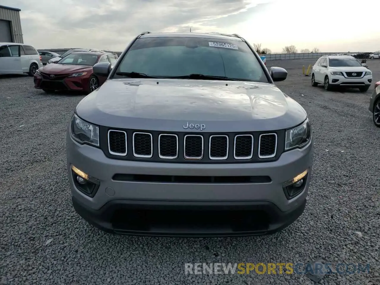 5 Photograph of a damaged car 3C4NJCBB6MT522725 JEEP COMPASS 2021