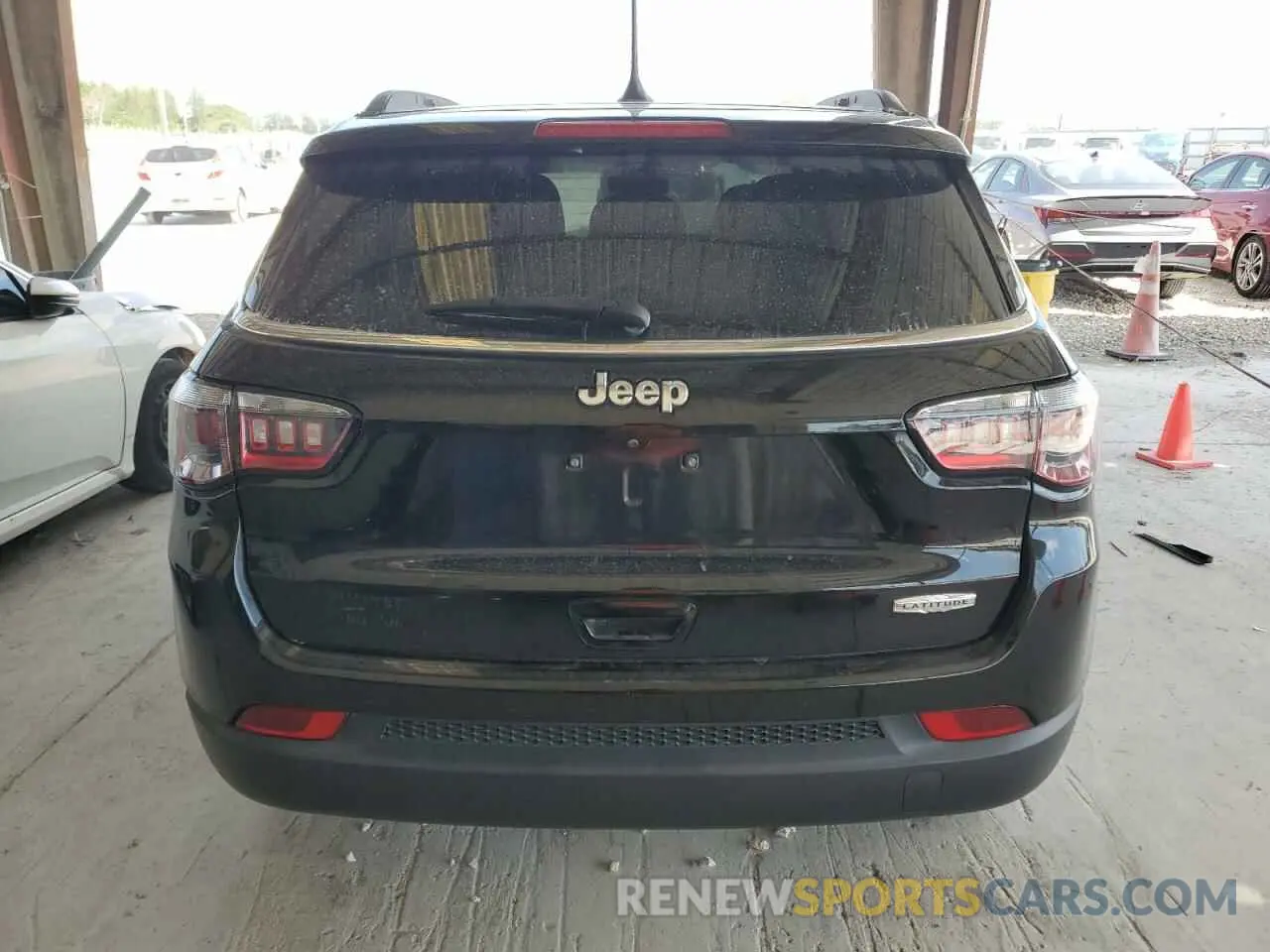 6 Photograph of a damaged car 3C4NJCBB6MT552825 JEEP COMPASS 2021
