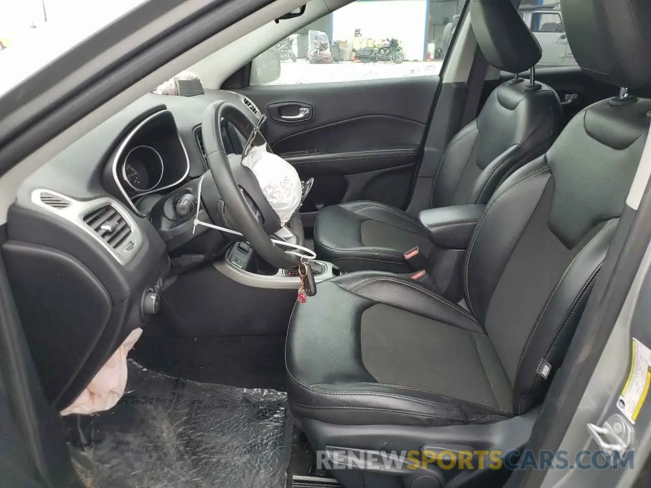 7 Photograph of a damaged car 3C4NJCBB6MT580804 JEEP COMPASS 2021