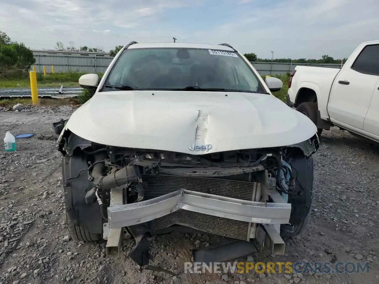 5 Photograph of a damaged car 3C4NJCBB7MT510051 JEEP COMPASS 2021