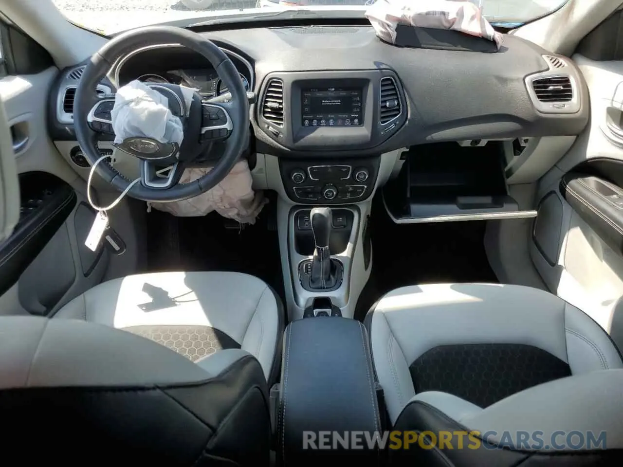 8 Photograph of a damaged car 3C4NJCBB7MT510177 JEEP COMPASS 2021