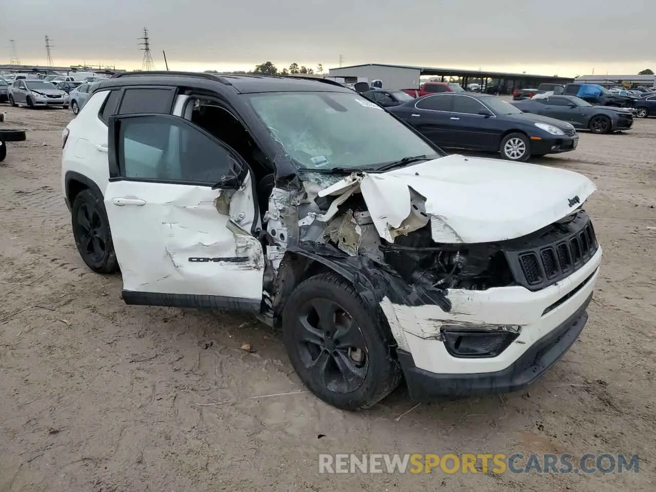 4 Photograph of a damaged car 3C4NJCBB7MT560884 JEEP COMPASS 2021