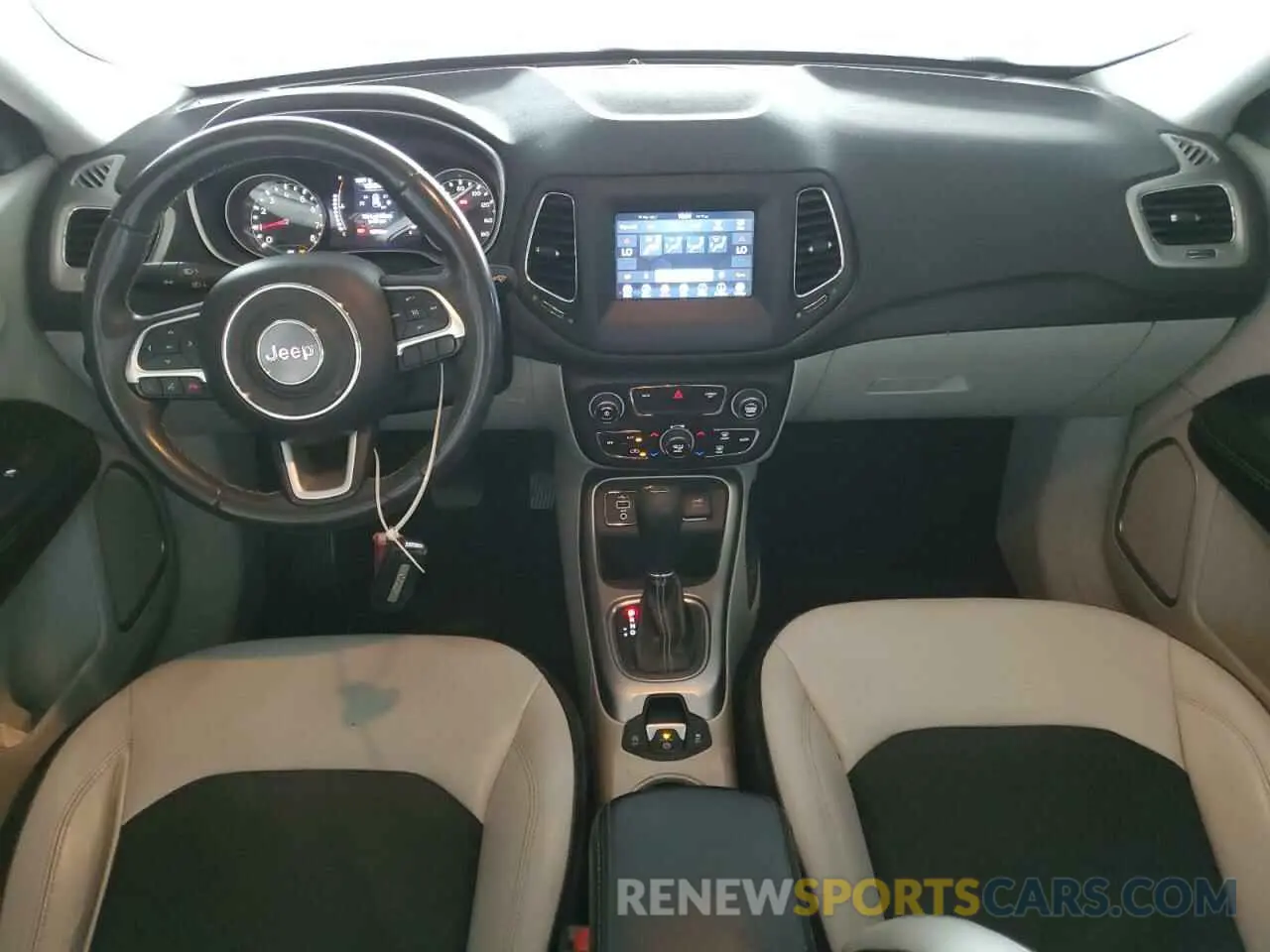 9 Photograph of a damaged car 3C4NJCBB7MT571349 JEEP COMPASS 2021