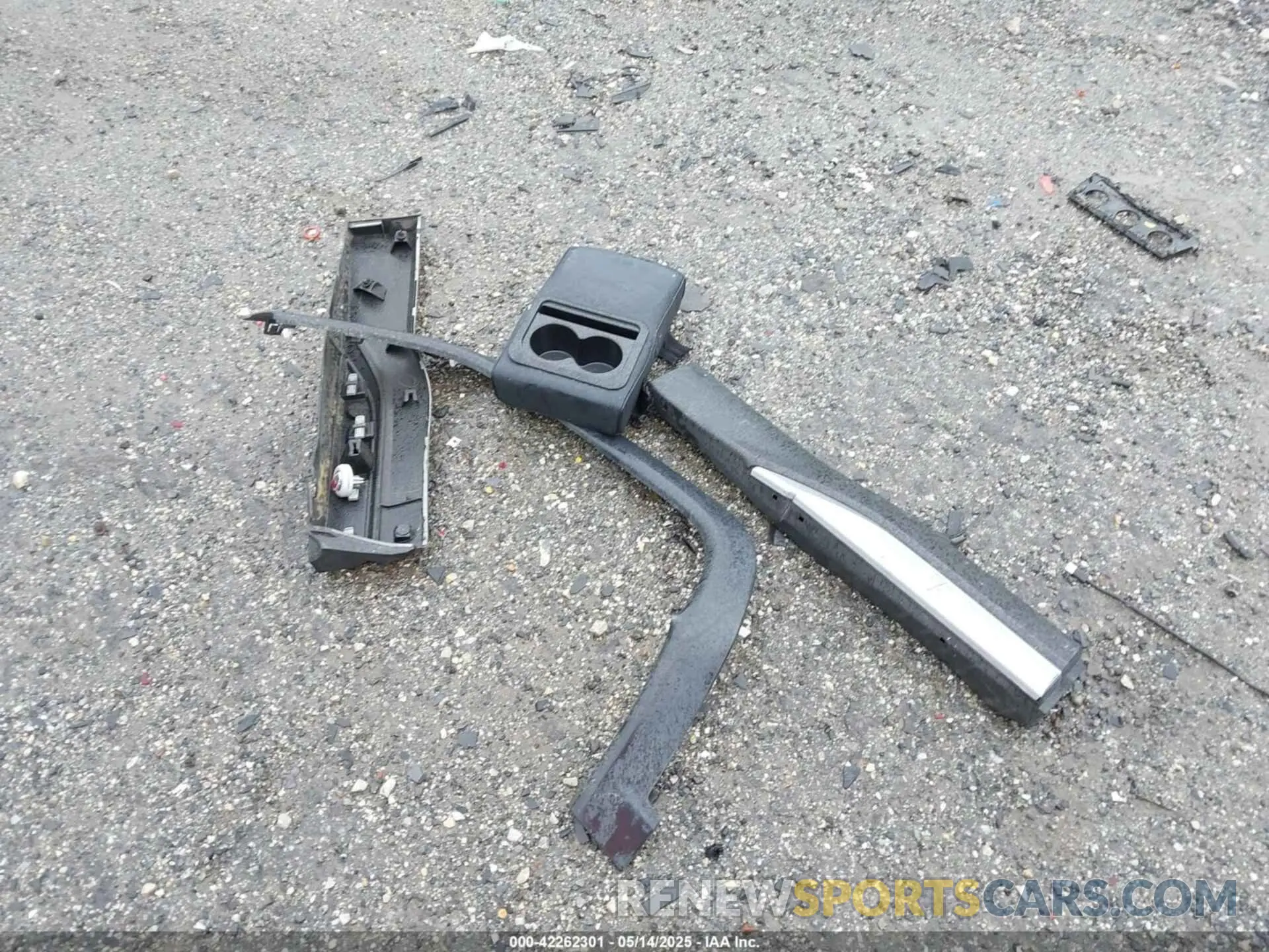 12 Photograph of a damaged car 3C4NJCBB7MT592525 JEEP COMPASS 2021