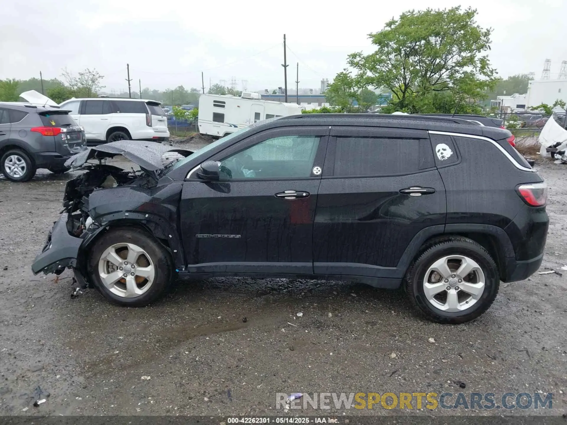 15 Photograph of a damaged car 3C4NJCBB7MT592525 JEEP COMPASS 2021