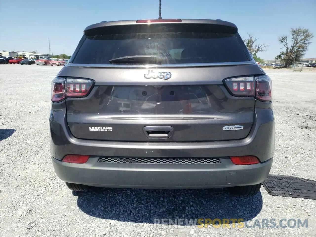 6 Photograph of a damaged car 3C4NJCBB8MT604603 JEEP COMPASS 2021
