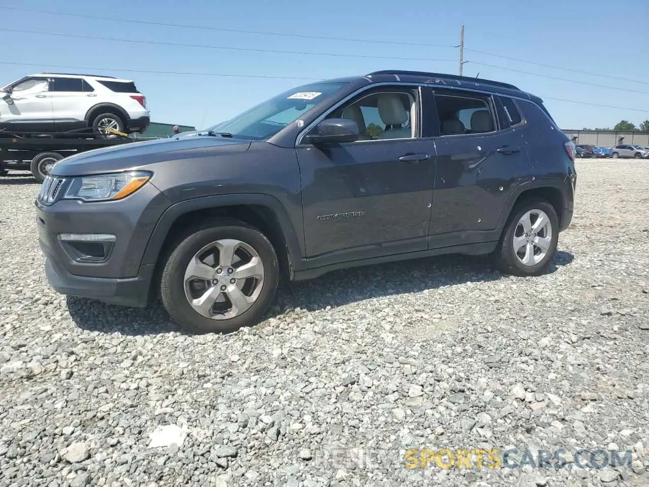 1 Photograph of a damaged car 3C4NJCBB9MT538952 JEEP COMPASS 2021