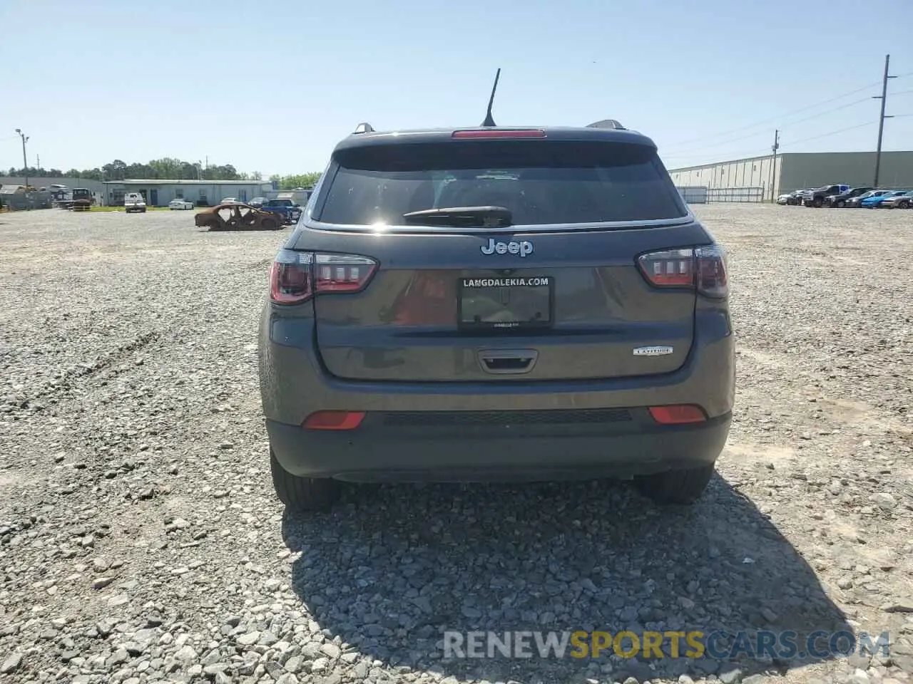 6 Photograph of a damaged car 3C4NJCBB9MT538952 JEEP COMPASS 2021