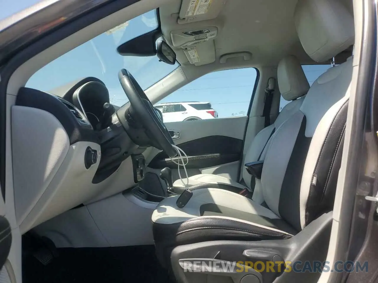 7 Photograph of a damaged car 3C4NJCBB9MT538952 JEEP COMPASS 2021