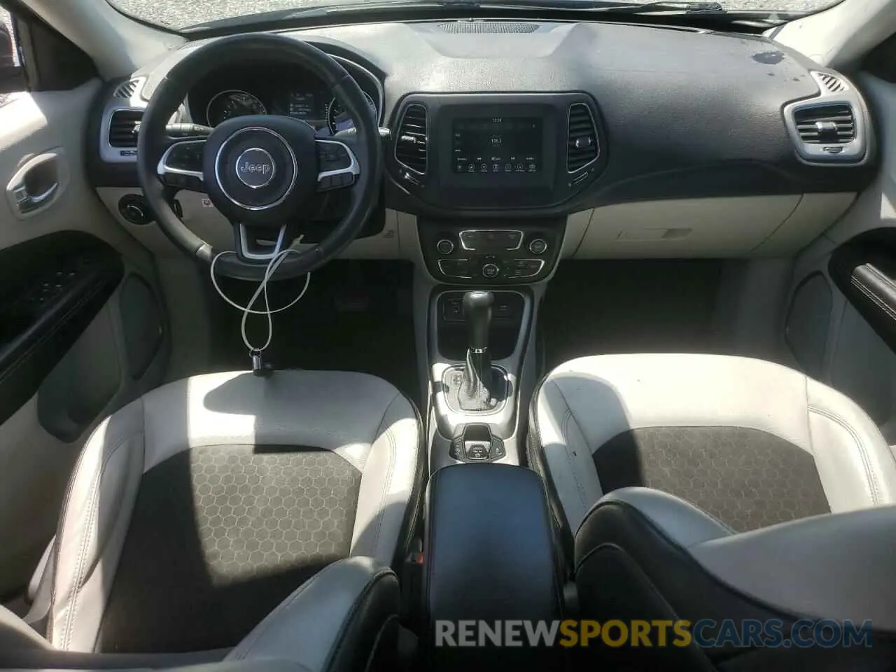 8 Photograph of a damaged car 3C4NJCBB9MT538952 JEEP COMPASS 2021