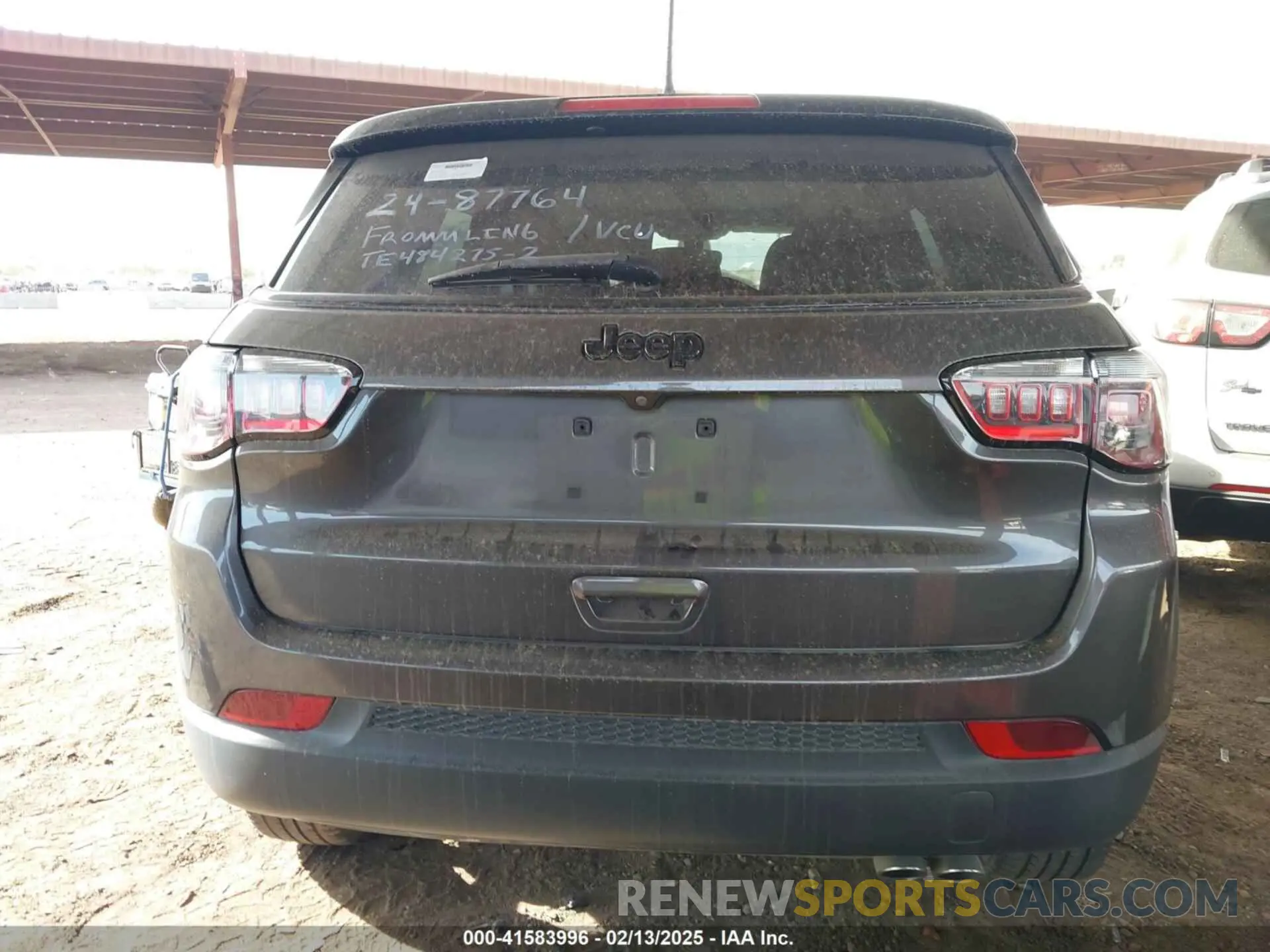 16 Photograph of a damaged car 3C4NJCBB9MT560370 JEEP COMPASS 2021