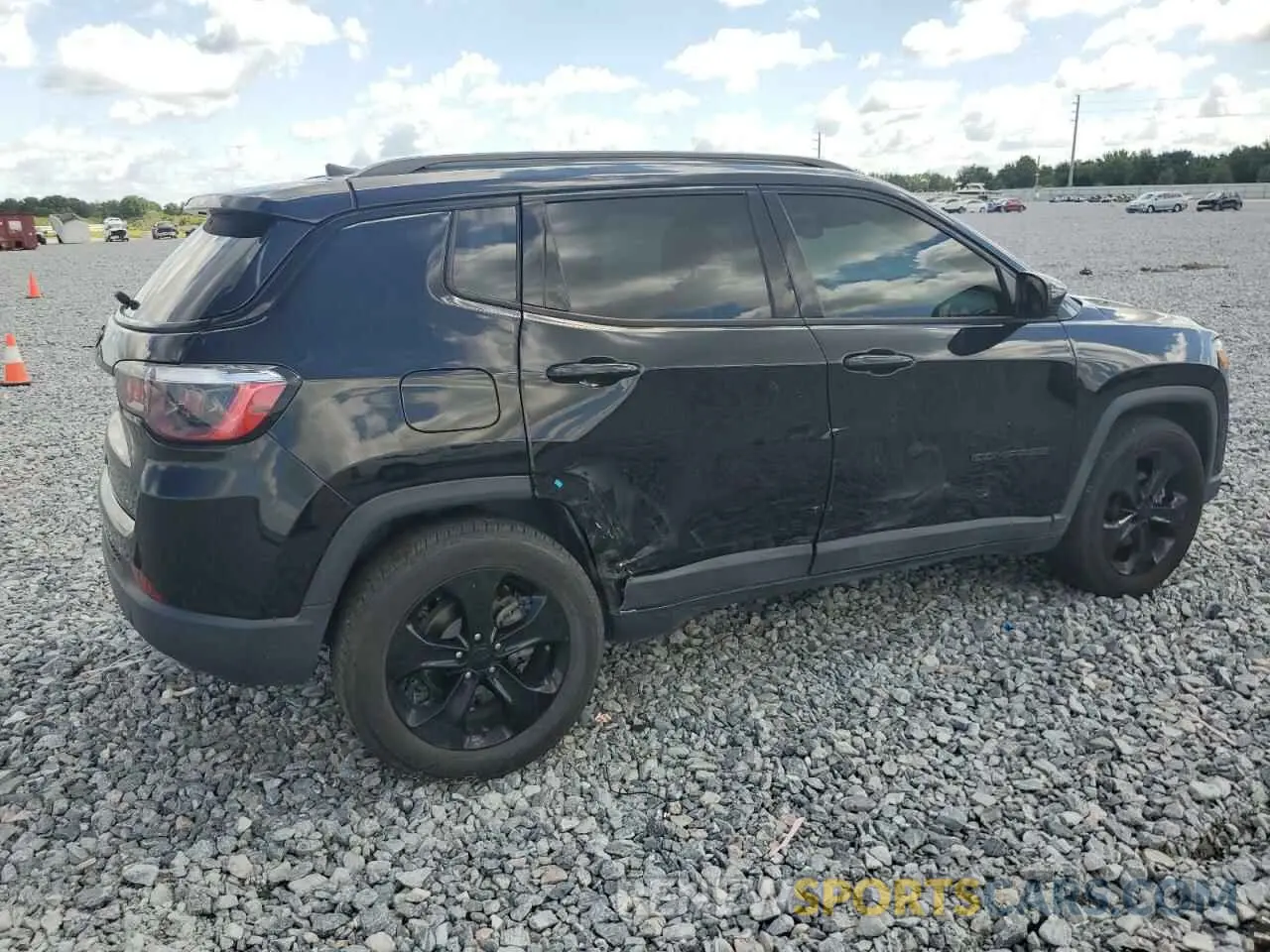 3 Photograph of a damaged car 3C4NJCBBXMT514336 JEEP COMPASS 2021