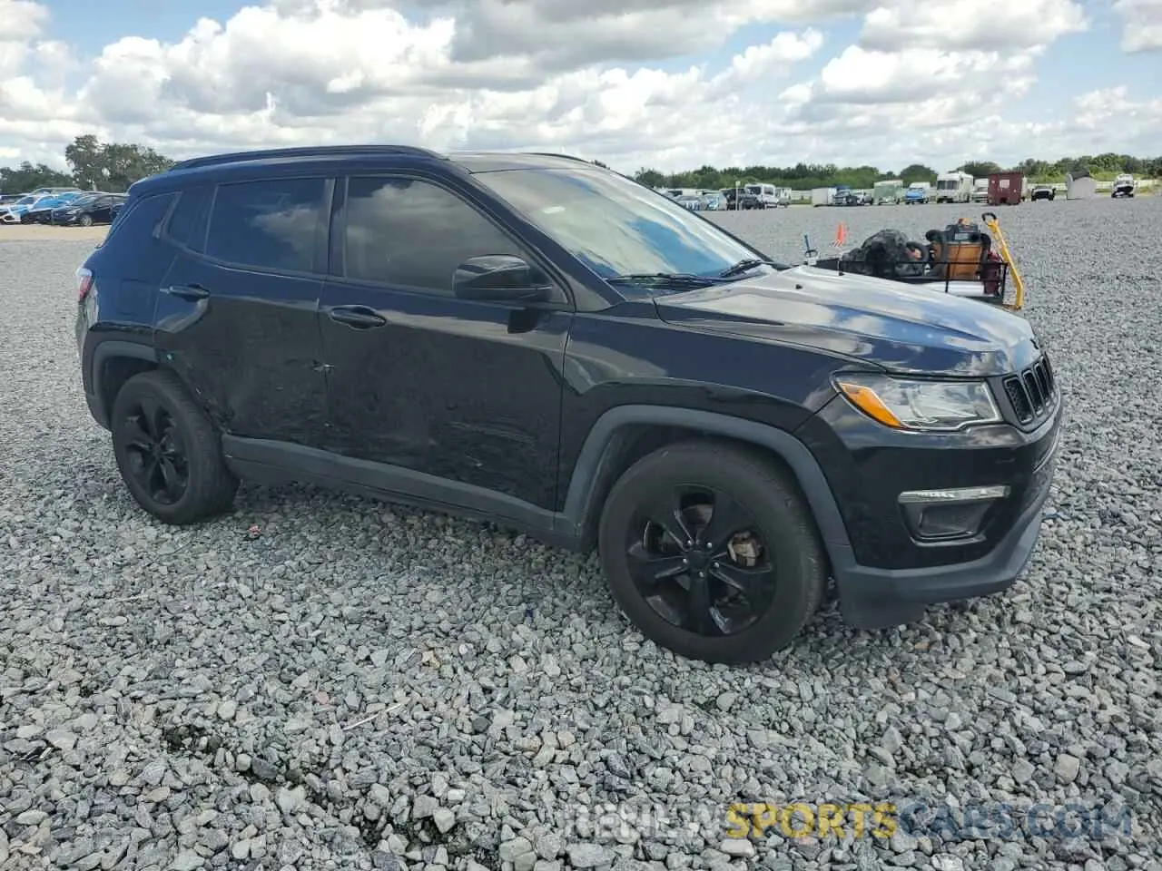 4 Photograph of a damaged car 3C4NJCBBXMT514336 JEEP COMPASS 2021