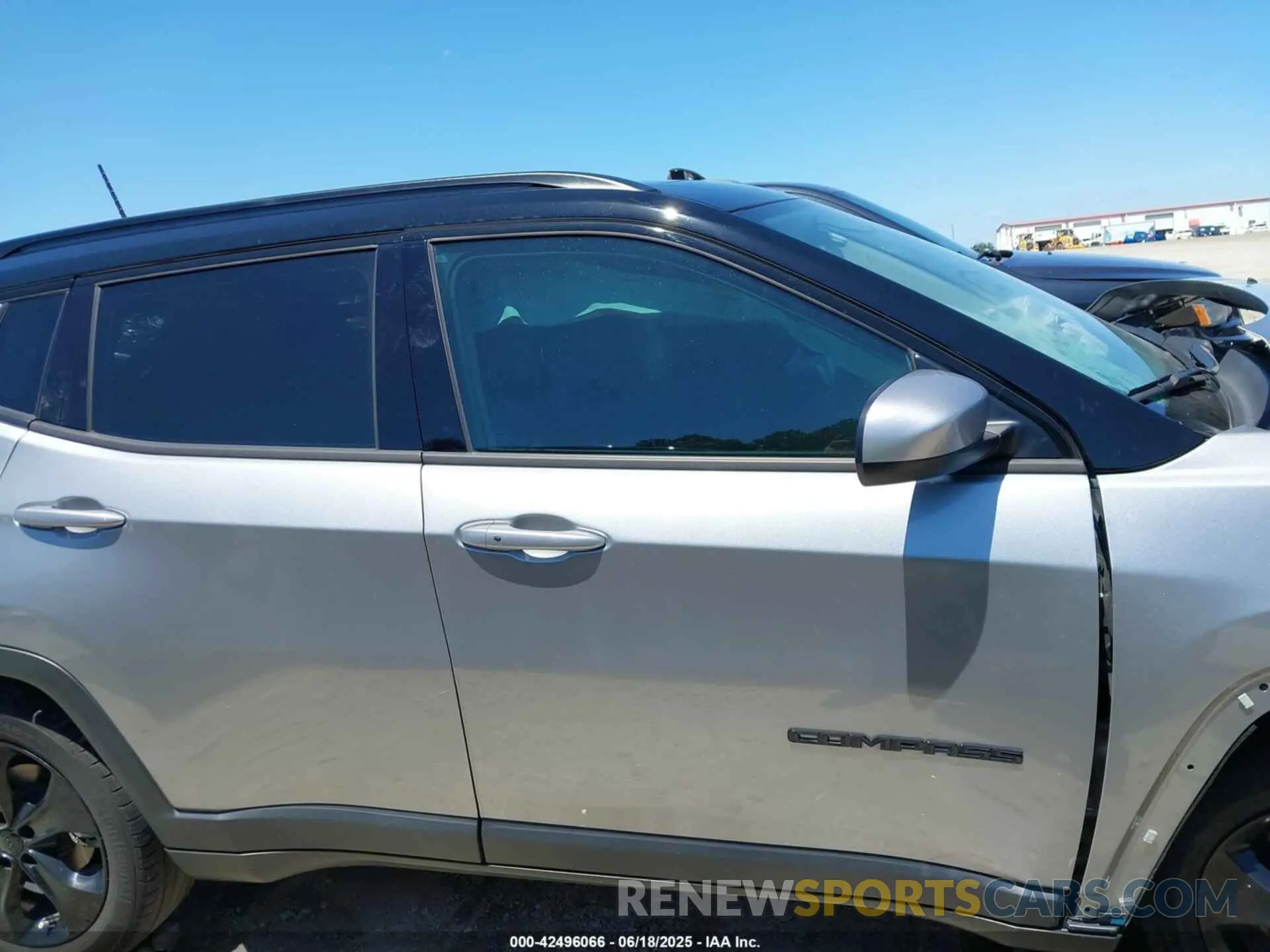 13 Photograph of a damaged car 3C4NJCBBXMT532335 JEEP COMPASS 2021