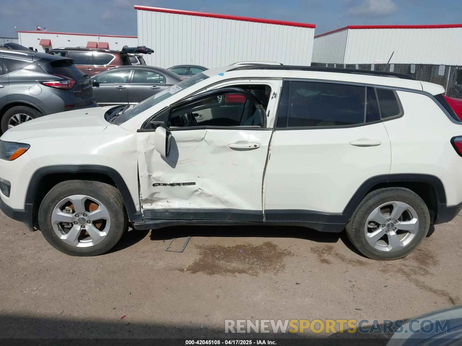 14 Photograph of a damaged car 3C4NJCBBXMT563942 JEEP COMPASS 2021