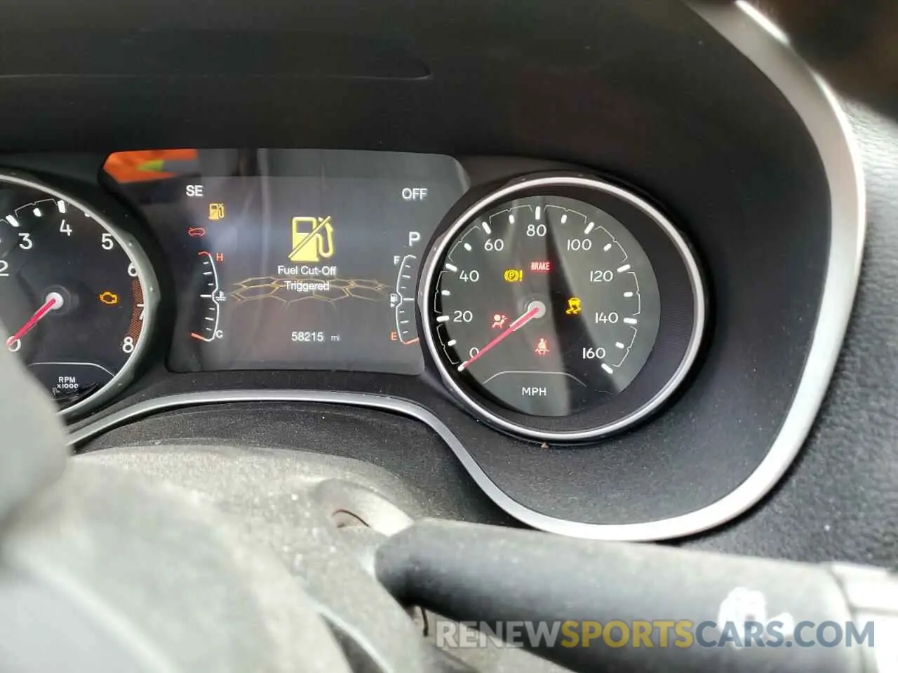 9 Photograph of a damaged car 3C4NJCBBXMT570986 JEEP COMPASS 2021
