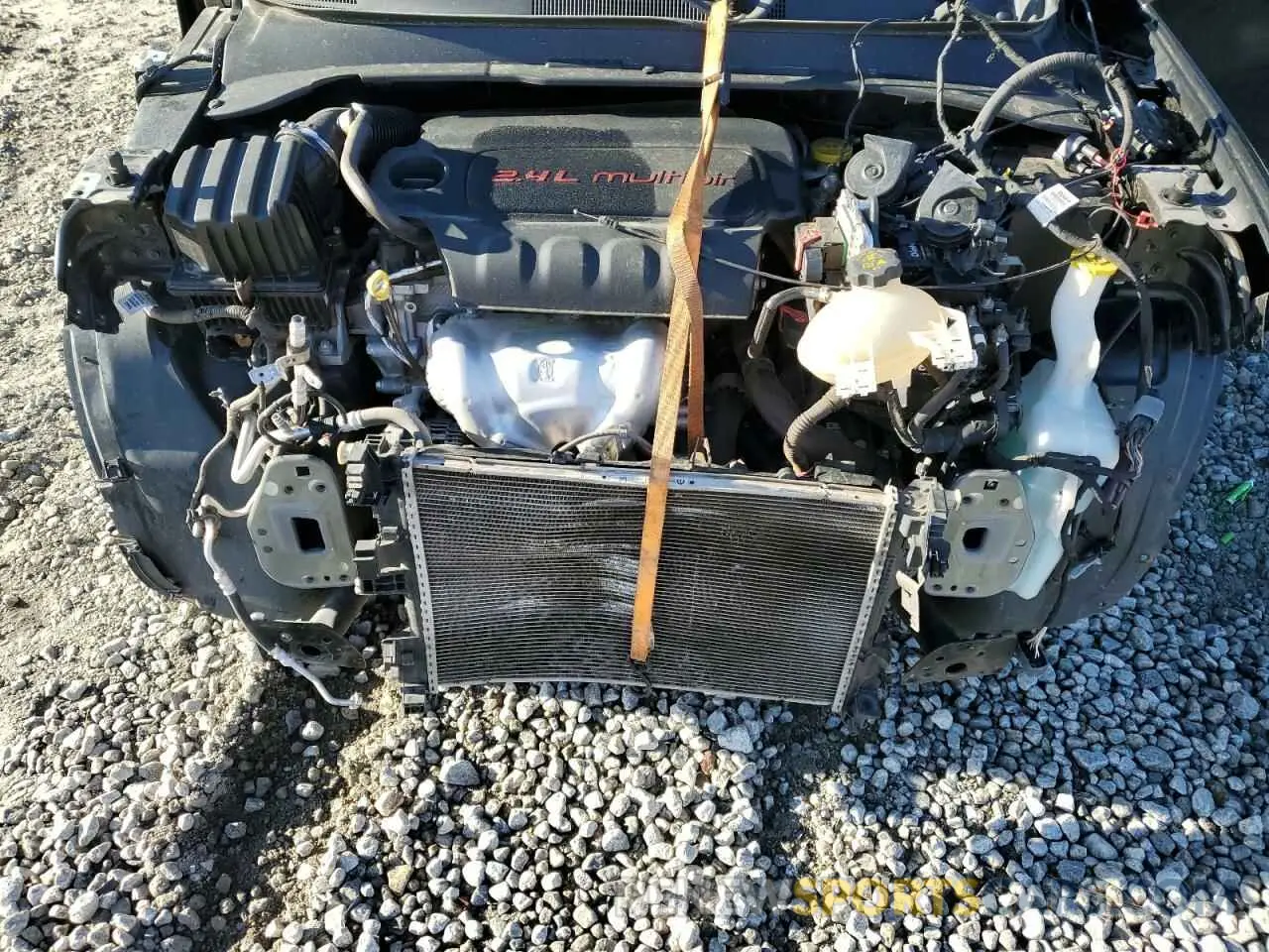 14 Photograph of a damaged car 3C4NJCBBXMT574049 JEEP COMPASS 2021